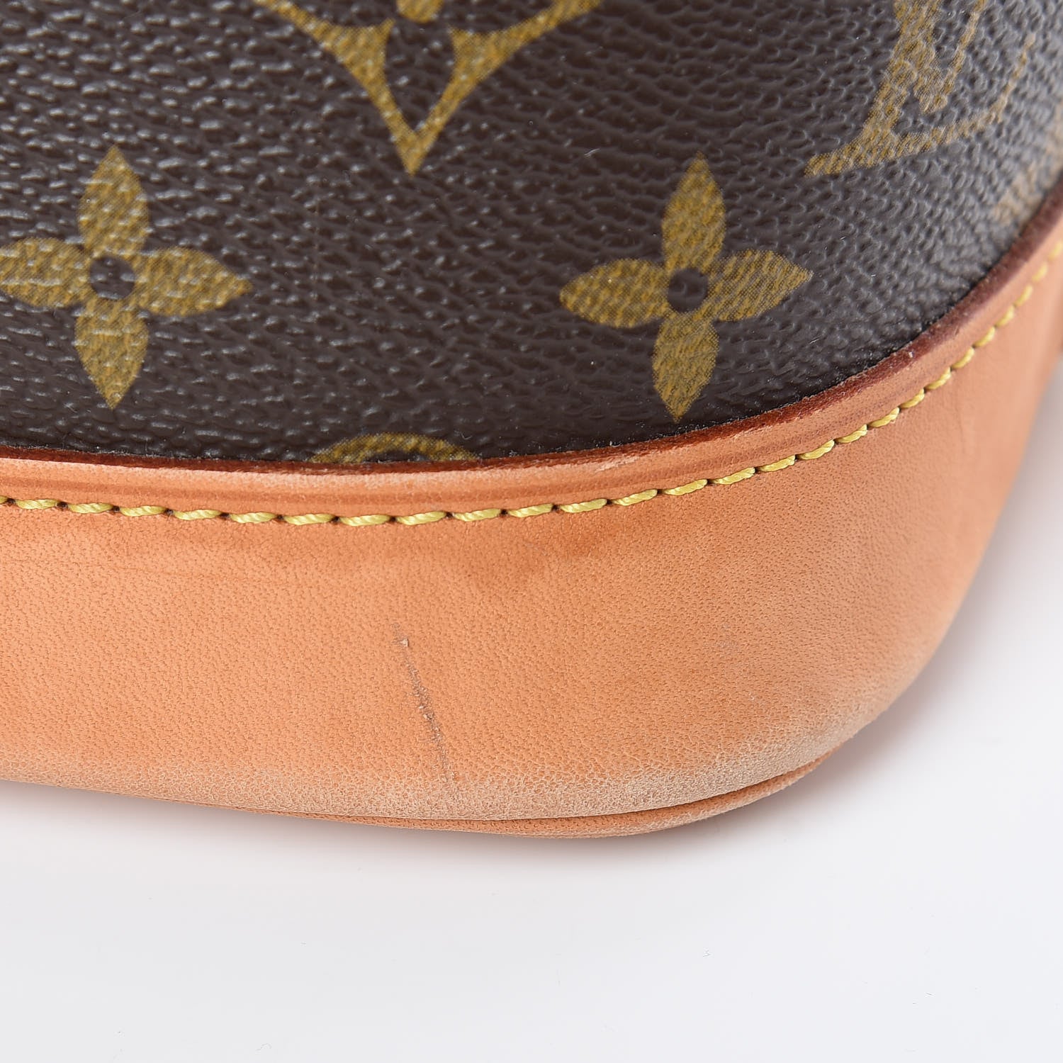 Louis Vuitton Monogram Alma PM 17 of 17