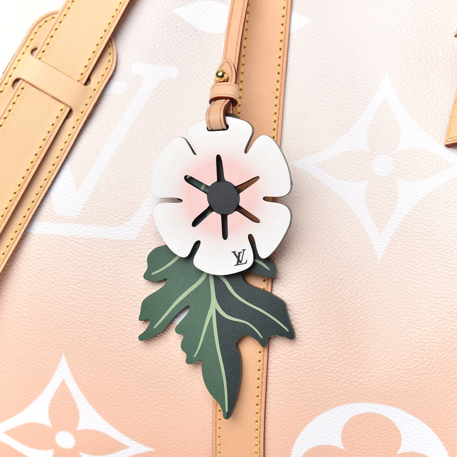 Louis Vuitton Monogram Giant By The Pool Keepall Bandouliere 45 Brume 9 of 9