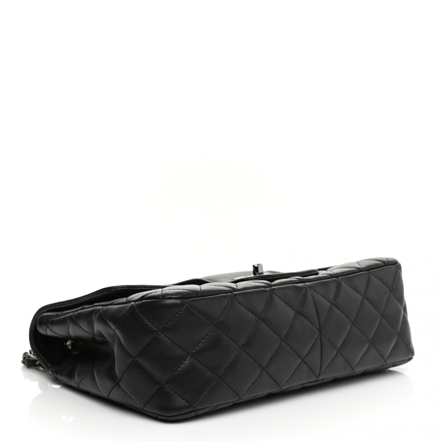 Lambskin Quilted Elementary Chic Flap Black