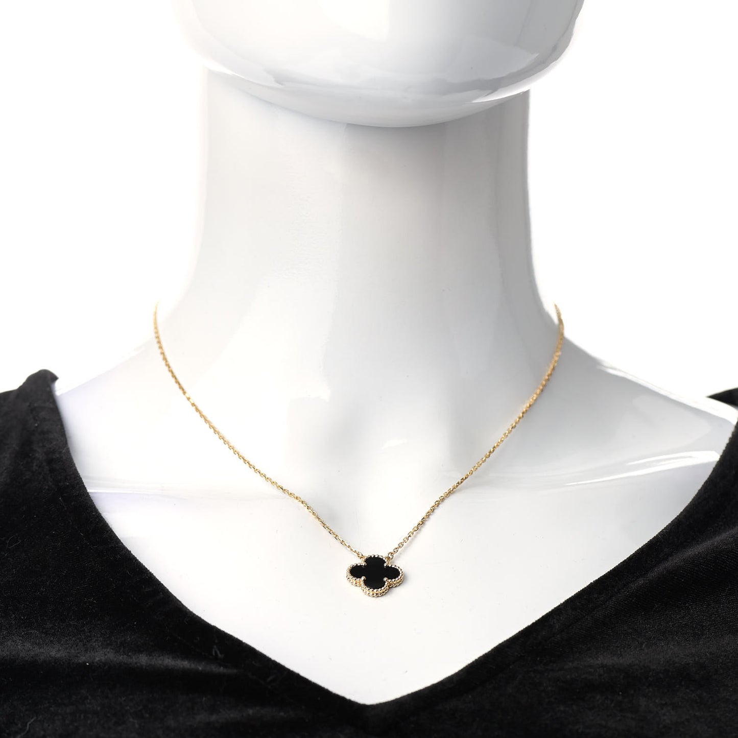 18K Yellow Gold Black Onyx Vintage Alhambra Pendant Necklace
