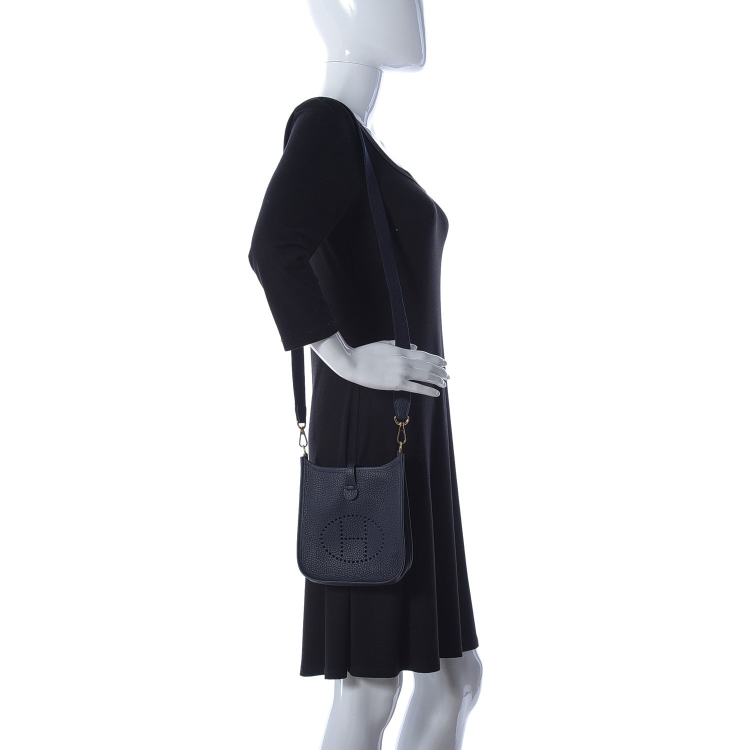 Hermes Taurillon Clemence Evelyne TPM Bleu Encre 2 of 14