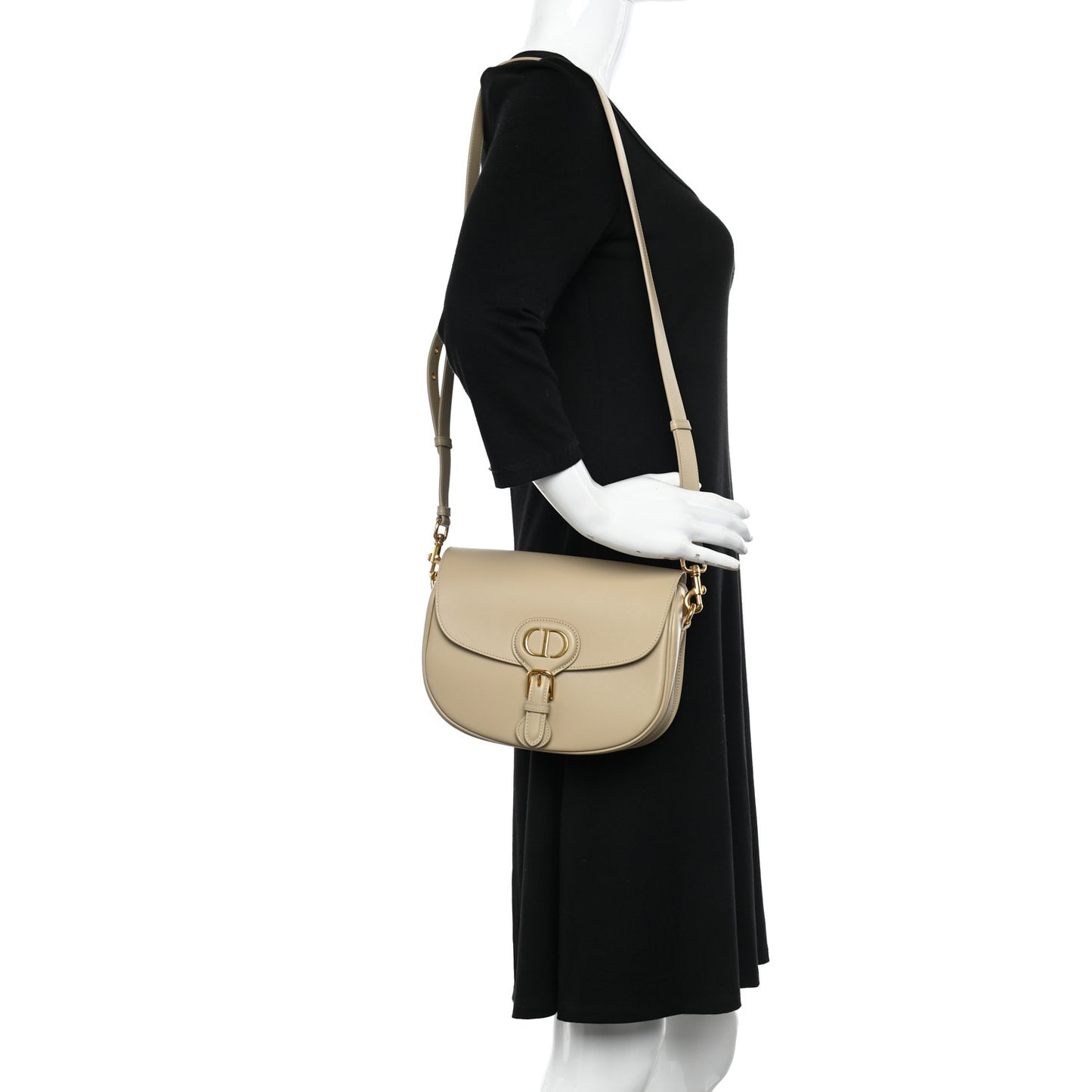 Box Calfskin Medium Bobby Flap Beige