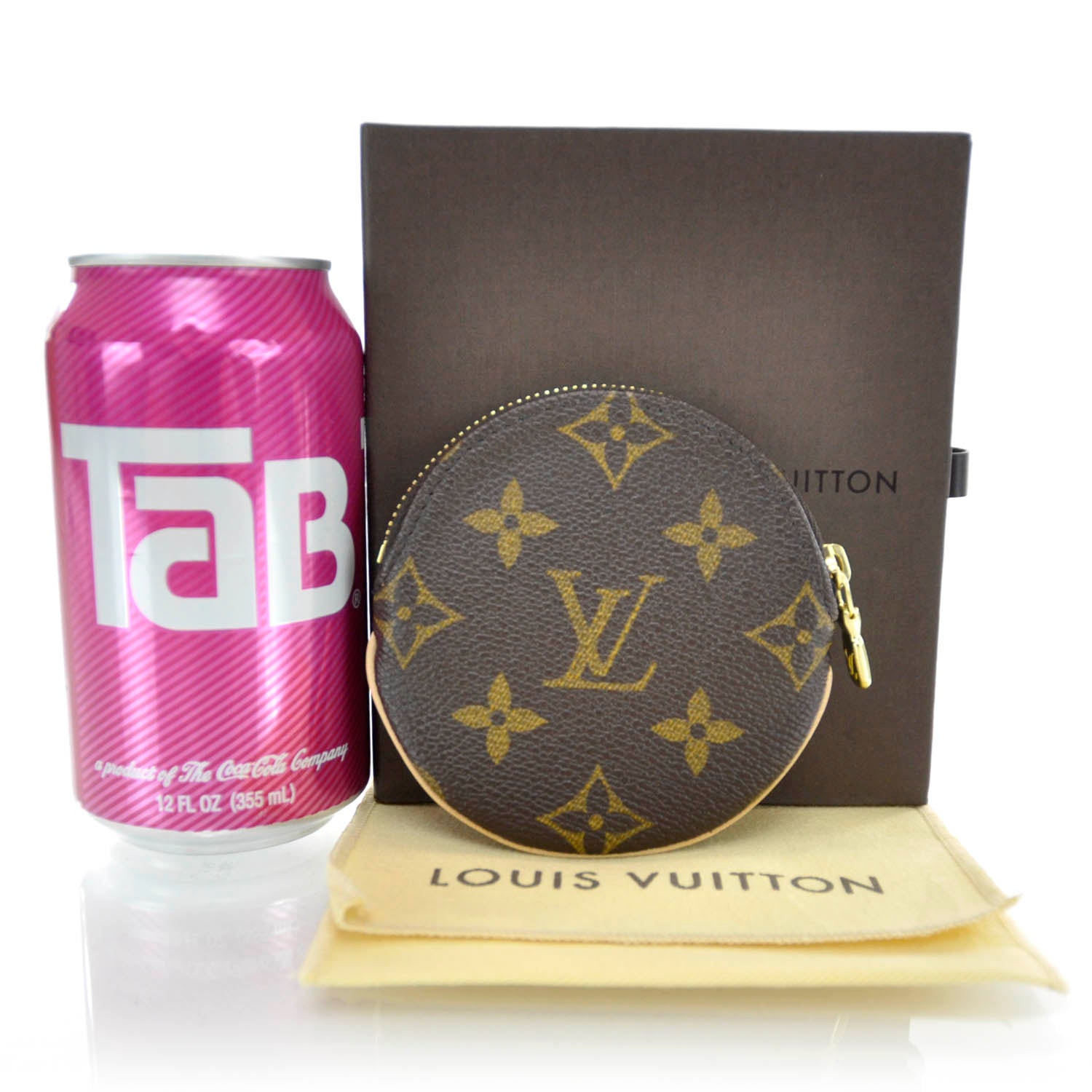 Louis Vuitton Monogram Round Coin Purse 2 of 8
