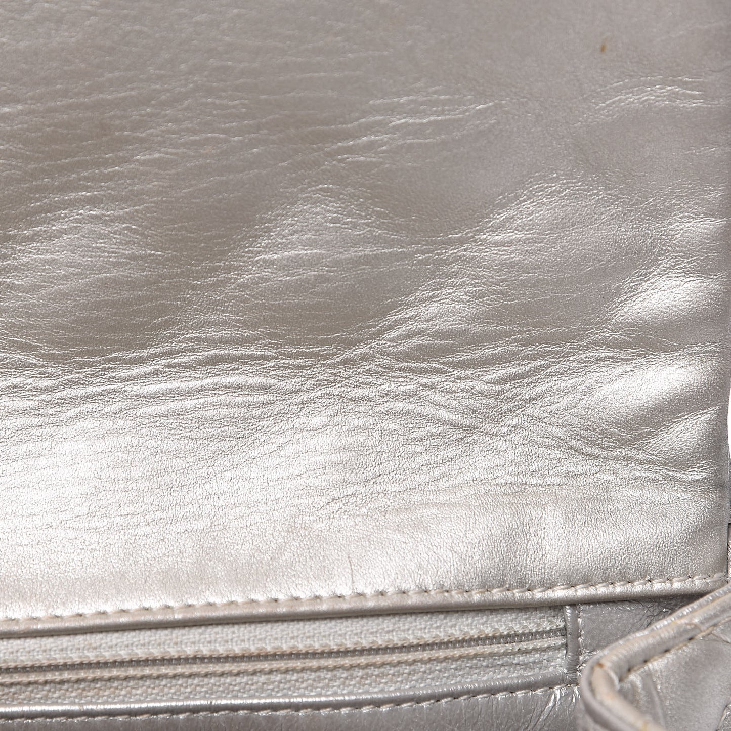 Metallic Calfskin Quilted 2.55 Reissue Clutch Silver