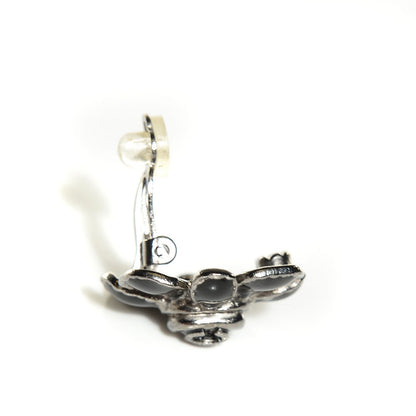 Chanel Gripoix CC Clip On Earrings Black 3 of 5