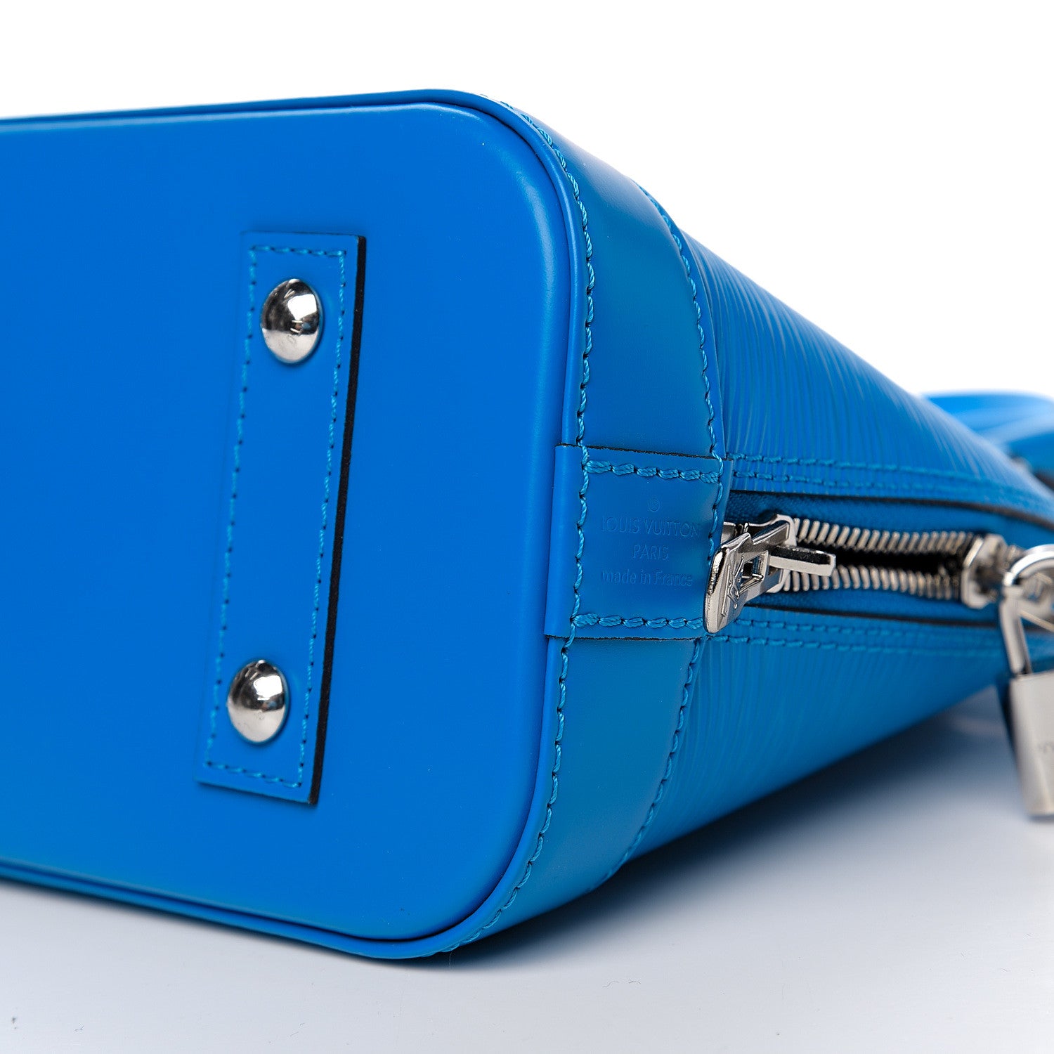 Louis Vuitton Epi Alma BB Lazuli 7 of 8