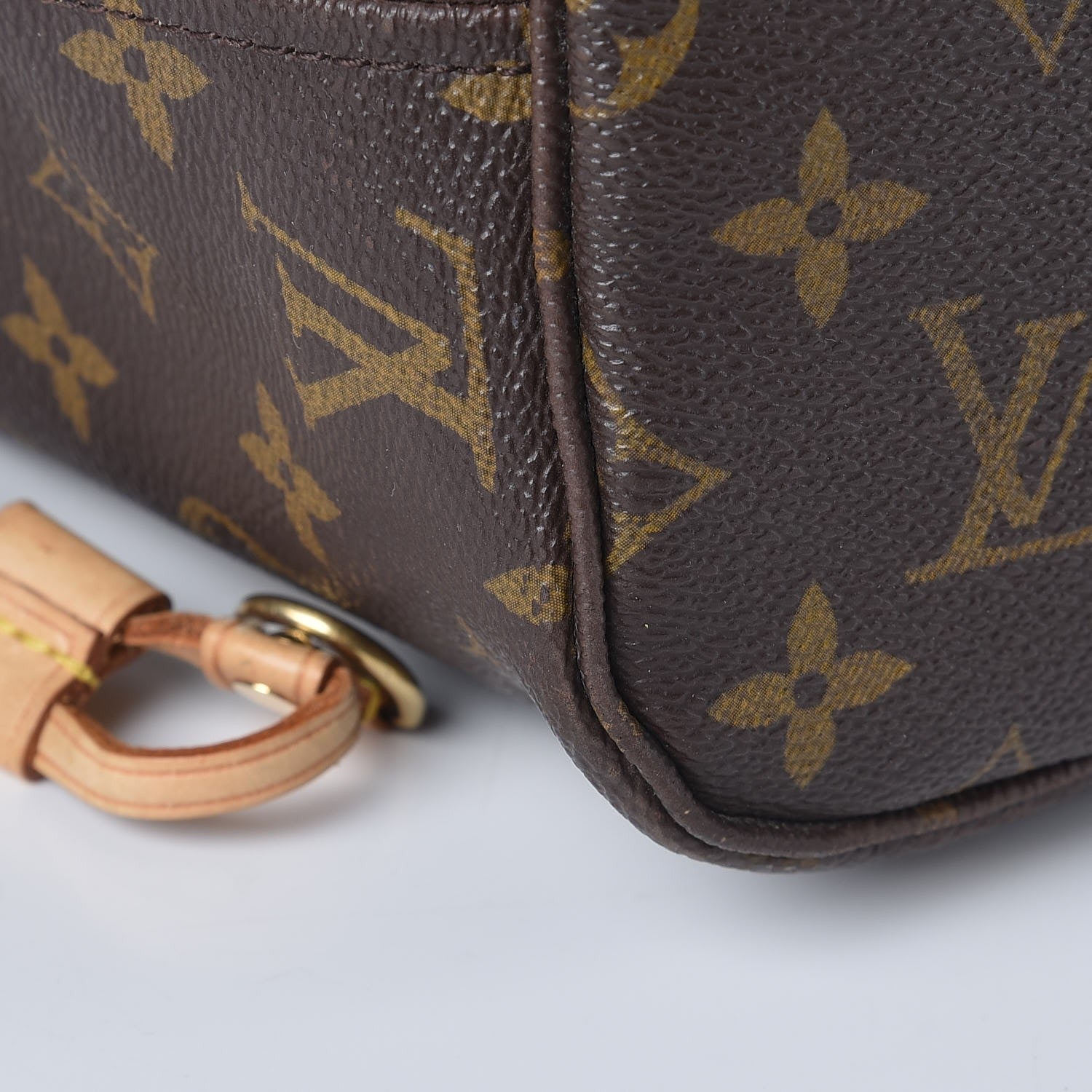 Louis Vuitton Monogram Neverfull MM 14 of 16