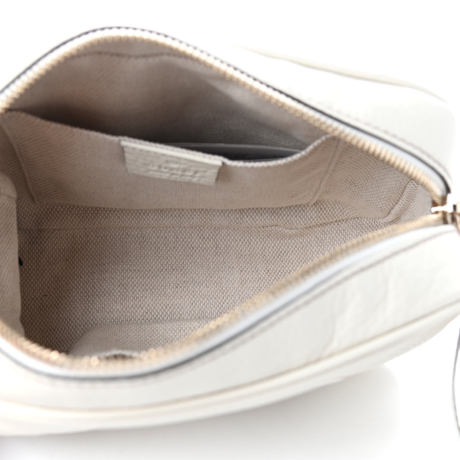 Gucci Pebbled Calfskin Small Soho Disco Bag Off White 5 of 5