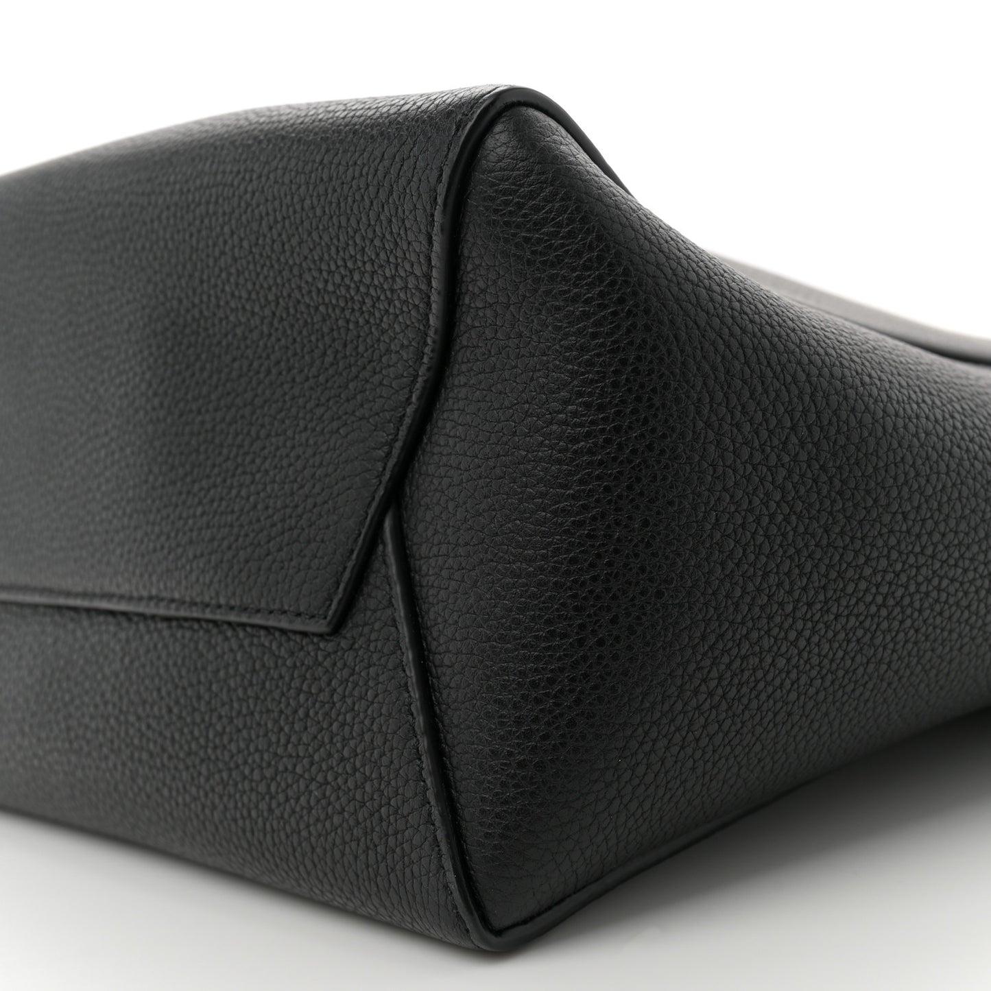 Soft Grained Calfskin Small Sangle Bucket Bag Black