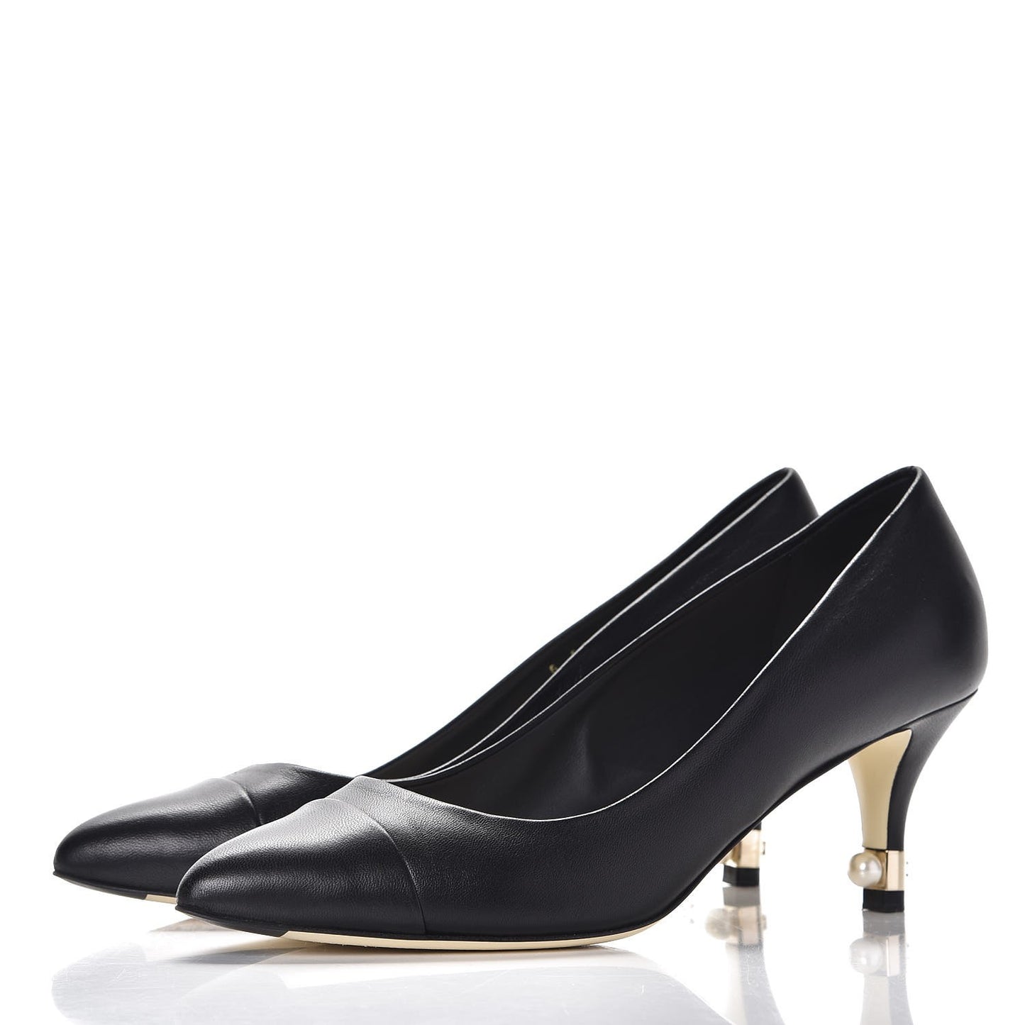 Lambskin Cap Toe Pearl Pumps 38.5 Black