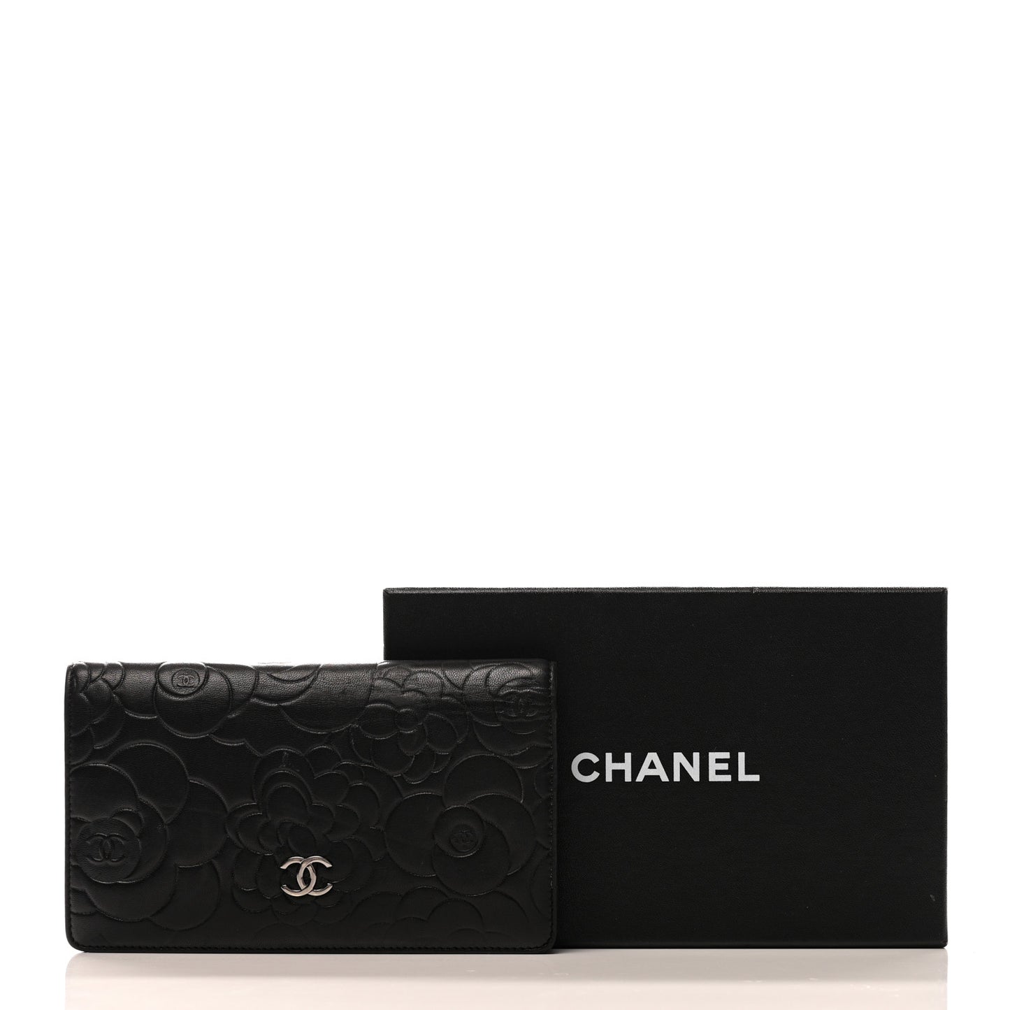 Lambskin Camellia Embossed Yen Wallet Black