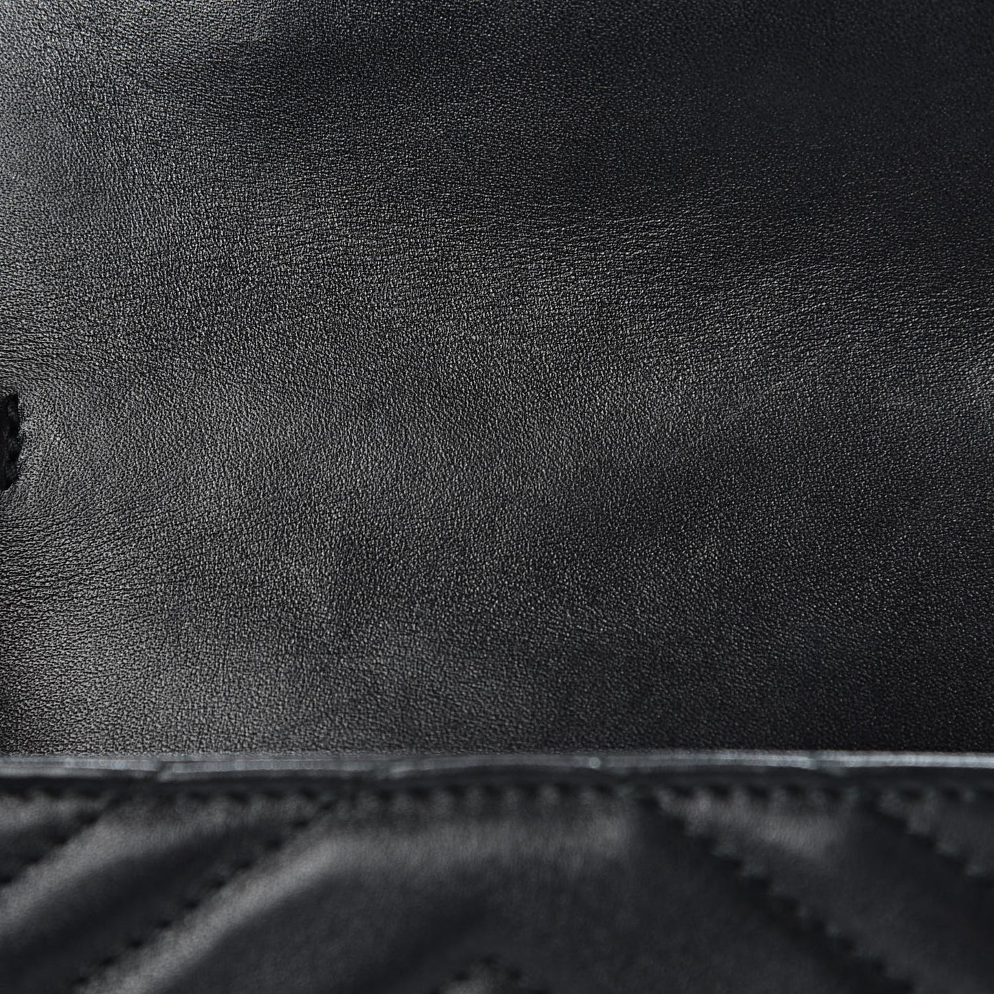 Calfskin Matelasse Super Mini GG Marmont Shoulder Bag Black