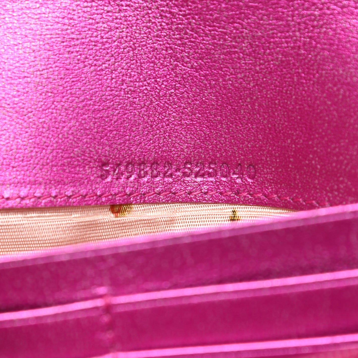 Metallic Calfskin Matelasse Crystal GG Marmont Continental Wallet Fuchsia