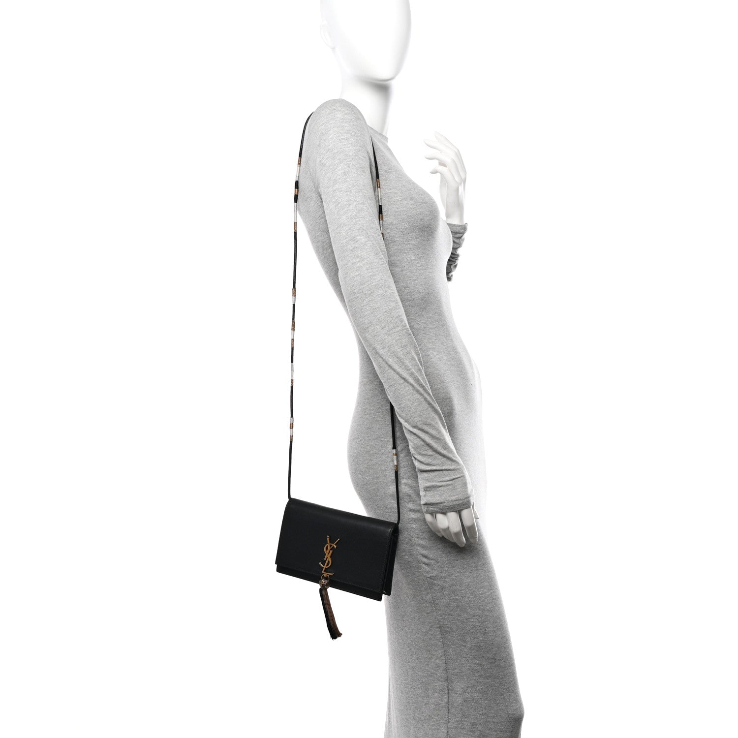 Saint Laurent Smooth Calfskin Small Classic Monogram Portefeuille On Chain Black 2 of 13