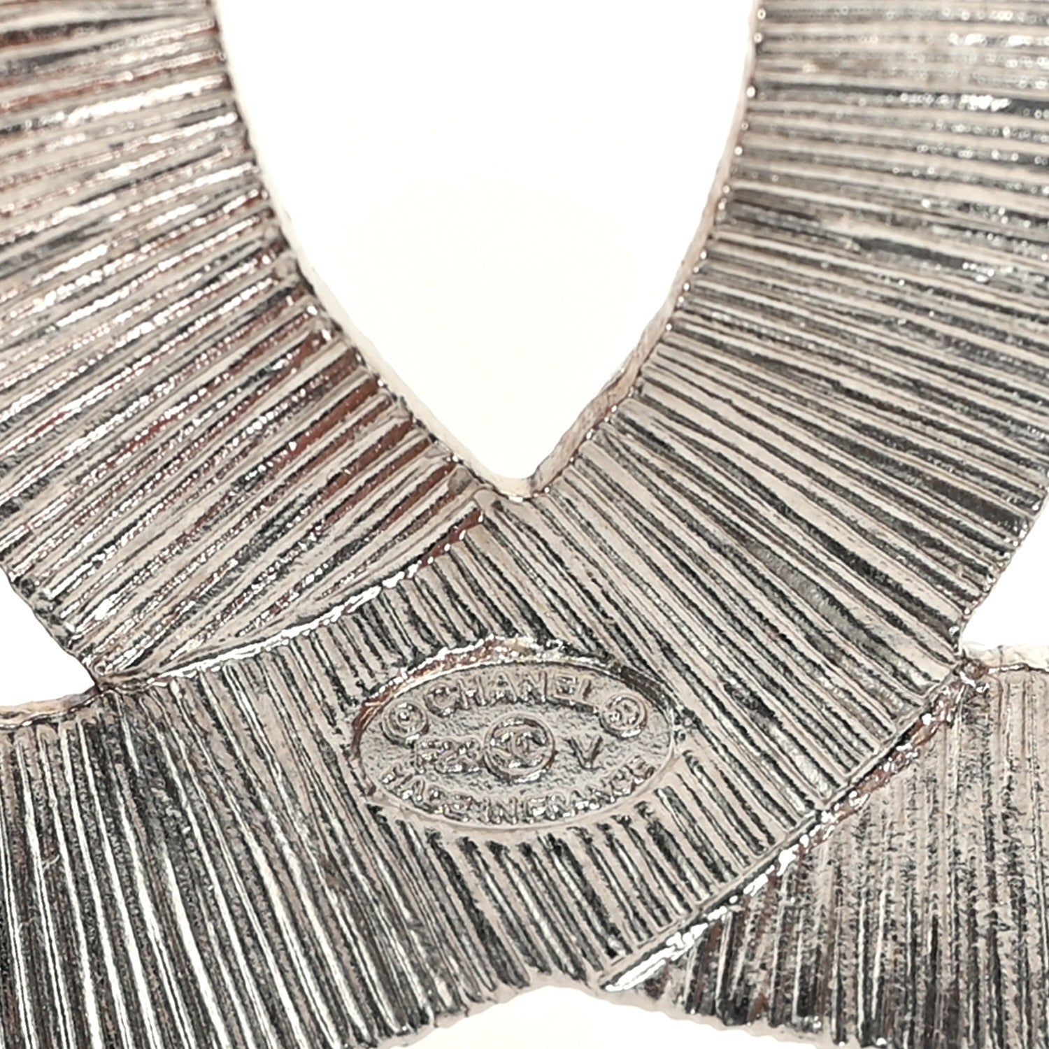 Chanel Baguette Crystal CC Brooch Silver 3 of 4