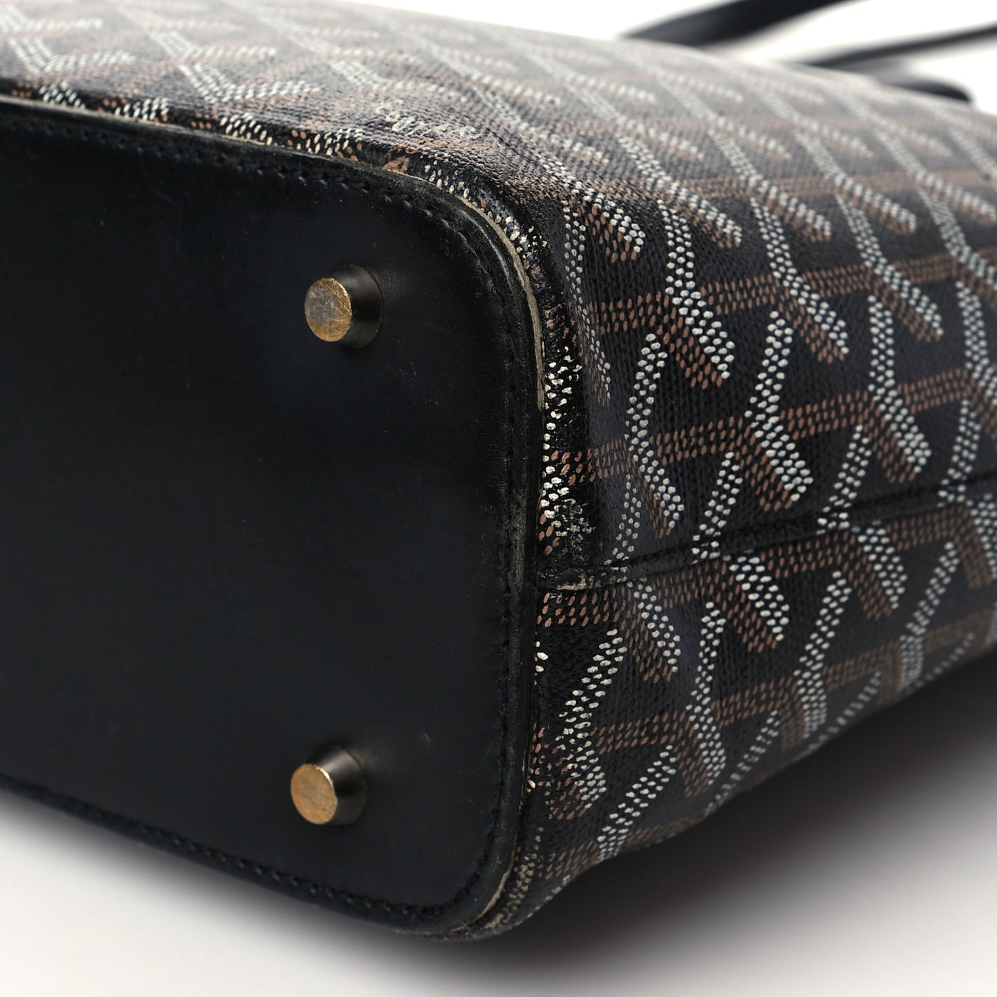 Goyardine Okinawa MM Black