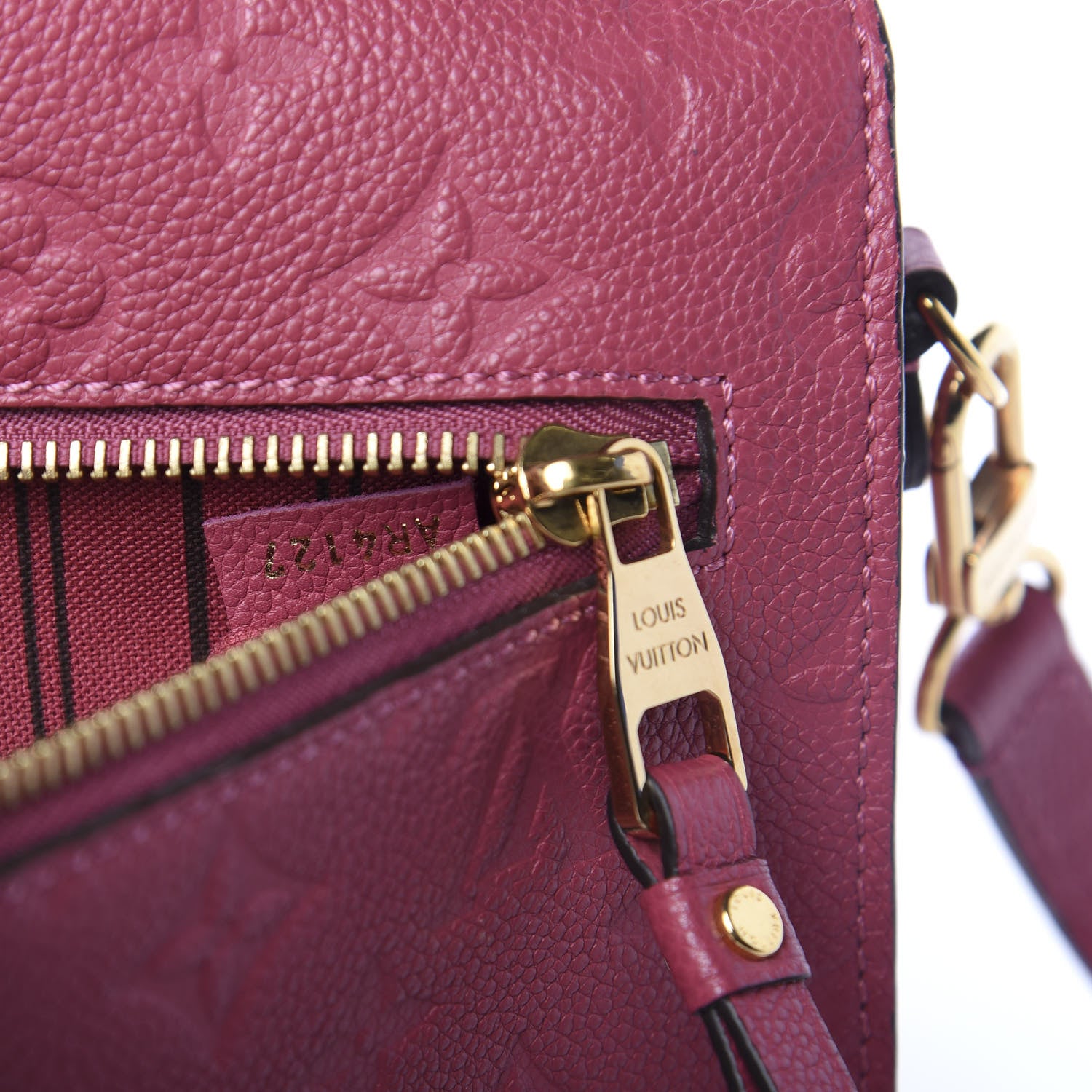 Louis Vuitton Empreinte Pochette Metis Rose Bruyere 7 of 10
