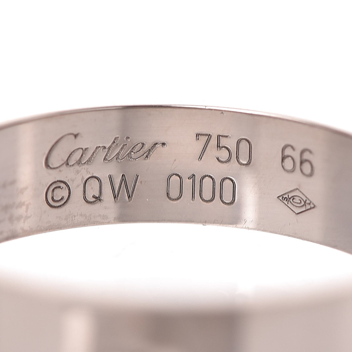 18K White Gold 5.5mm LOVE Ring 66 11.50