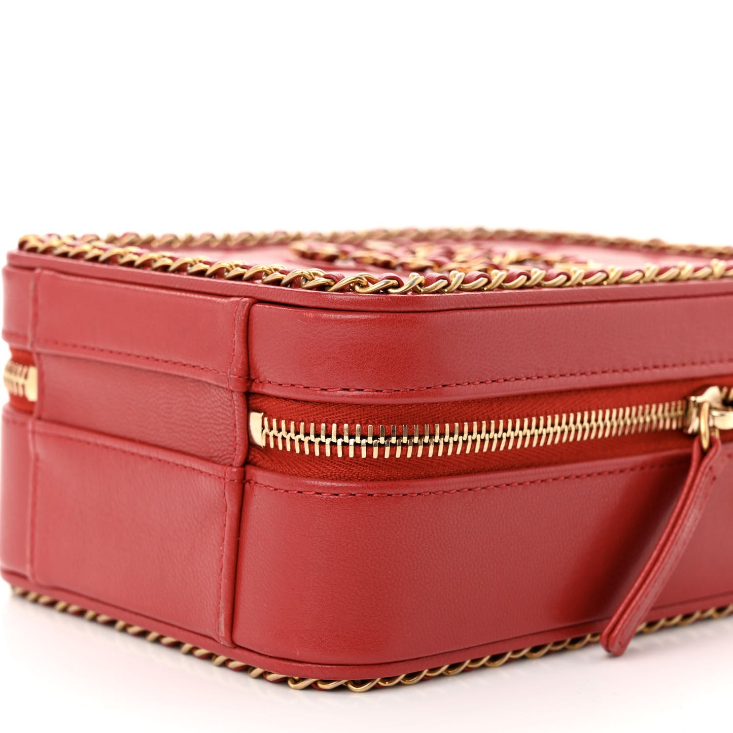 Goatskin Quilted Chain CC North South Filigree Vanity Case Red