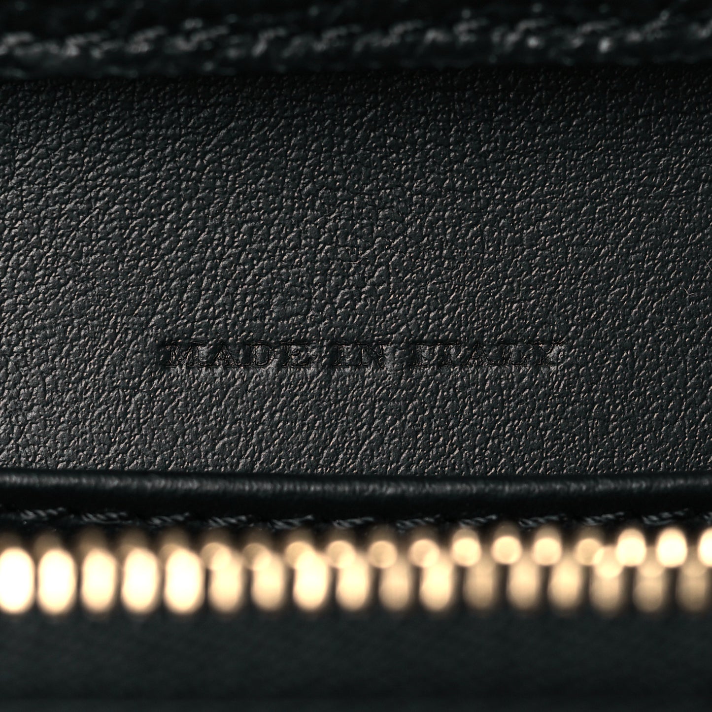 Grained Calfskin House Check Tartan Mix Hampshire Wallet On Chain Black