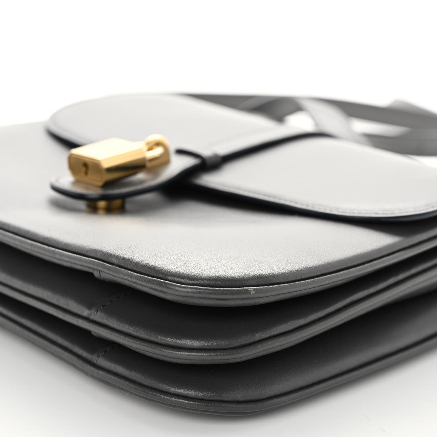 Smooth Calfskin Medium Tabou Anthracite