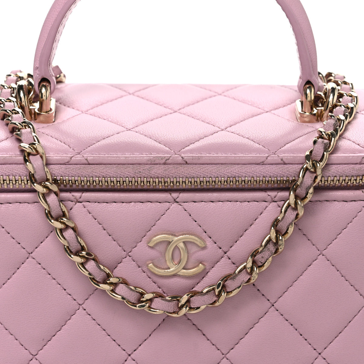 Lambskin Quilted Small Top Handle Vanity Case With Chain Light Pink