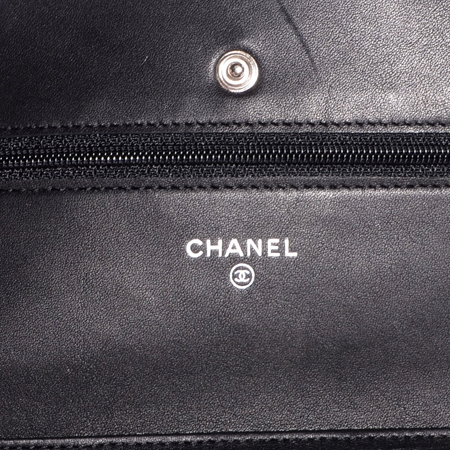 Caviar Timeless CC Wallet on Chain WOC Black