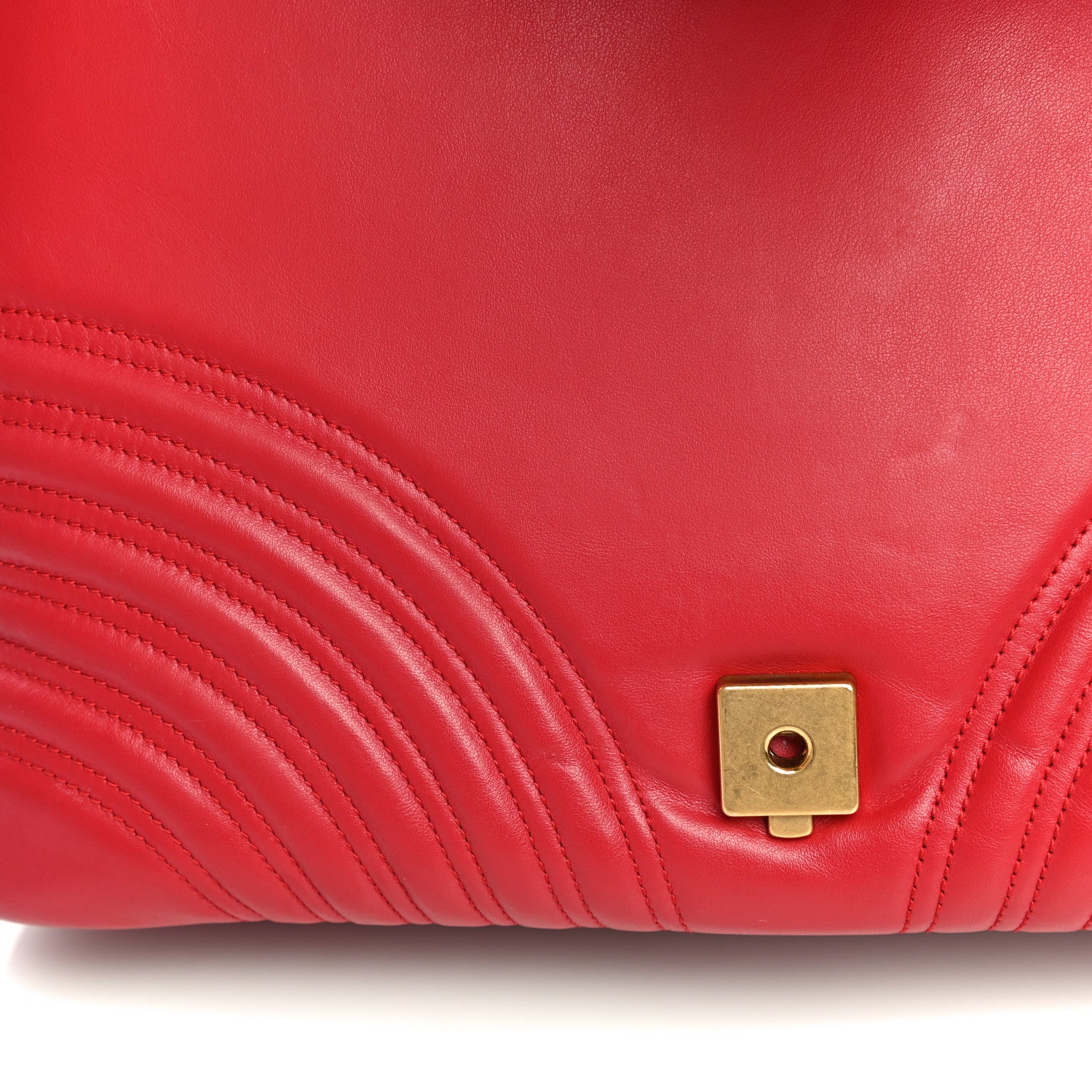 Gucci Calfskin Matelasse Large GG Marmont Shoulder Bag Hibiscus Red 14 of 19