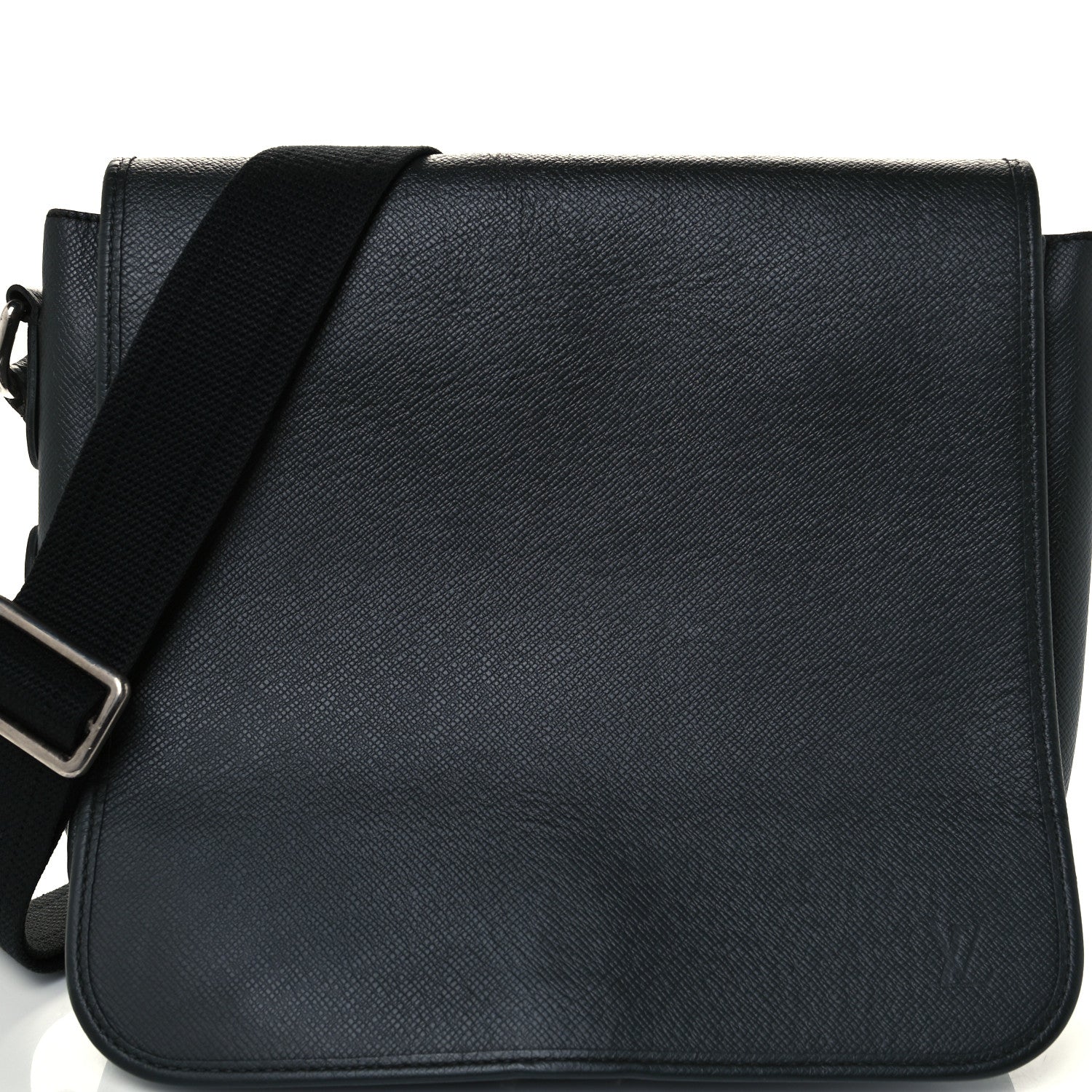 Louis Vuitton Taiga Andrei Gray 7 of 10