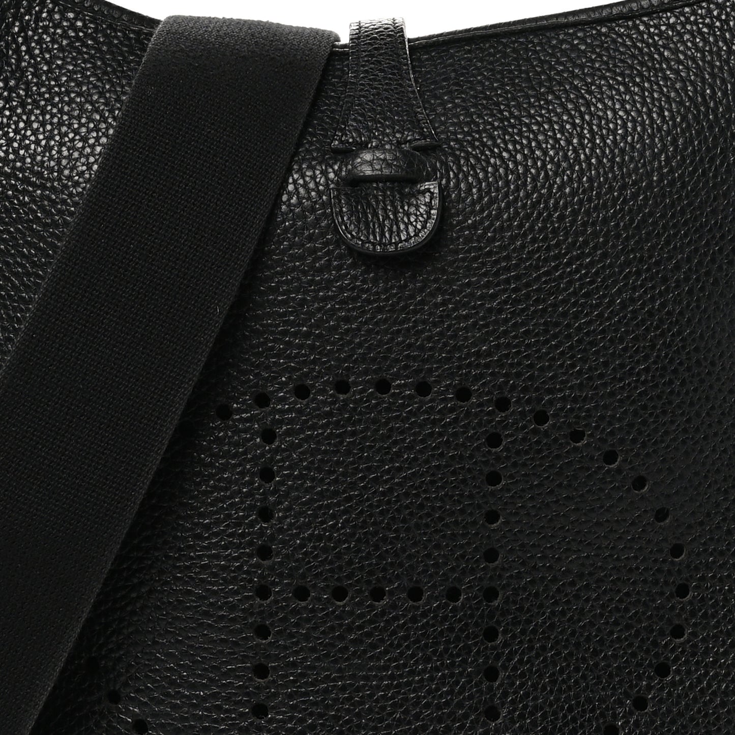 Taurillon Clemence Evelyne III PM Black