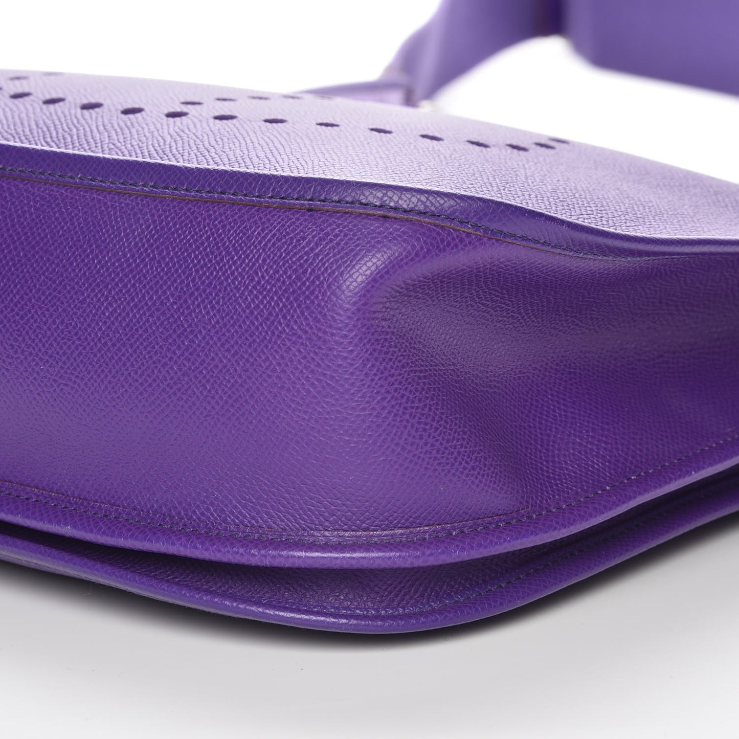 Epsom Evelyne GM III Ultraviolet