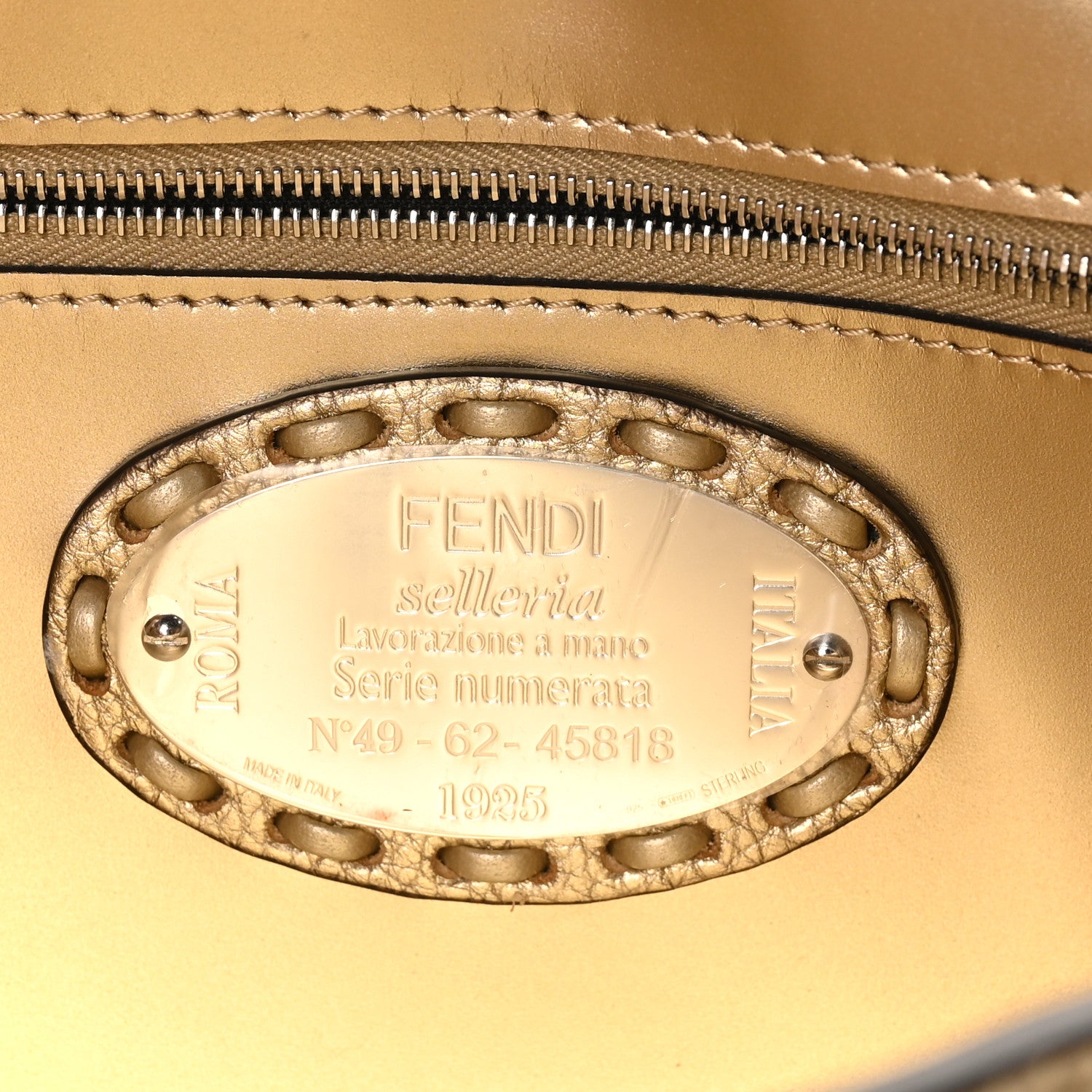 Fendi Cuoio Roma Sellerissima Nappa Sintetica Tape Stitch Baguette Platino 6 of 9