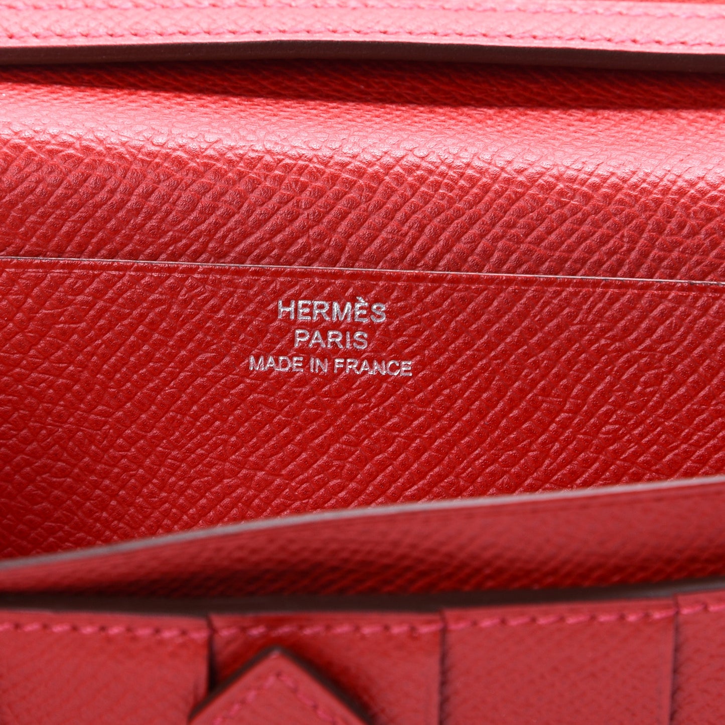 Epsom Bearn Gusset Wallet Rouge Casaque