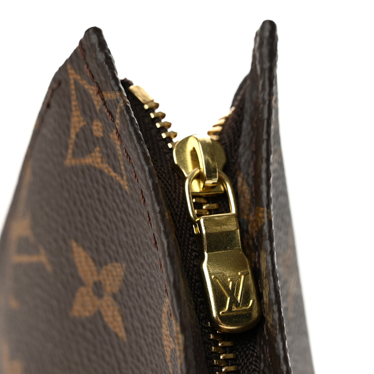 Louis Vuitton Monogram Toiletry Pouch 19 8 of 8
