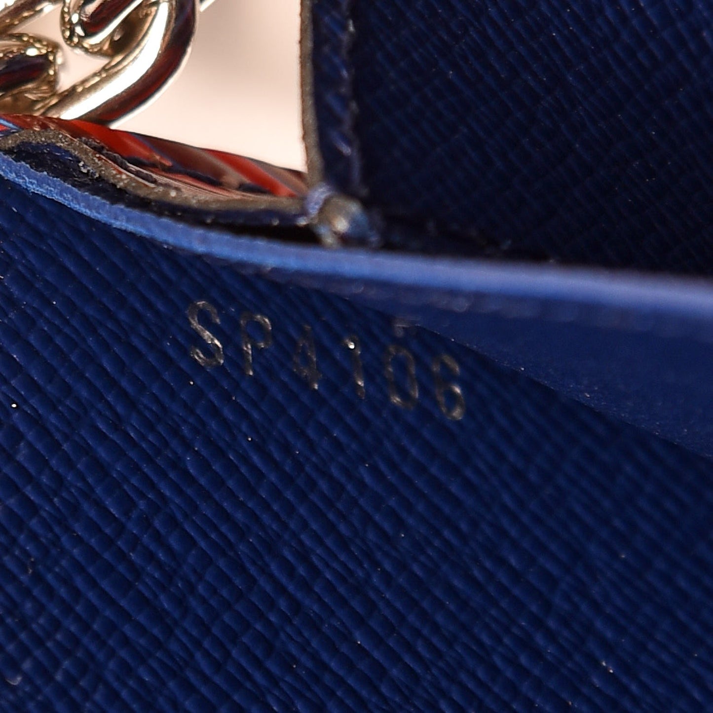 Epi Tropical Printed Twist Chain Wallet Vert Rouge