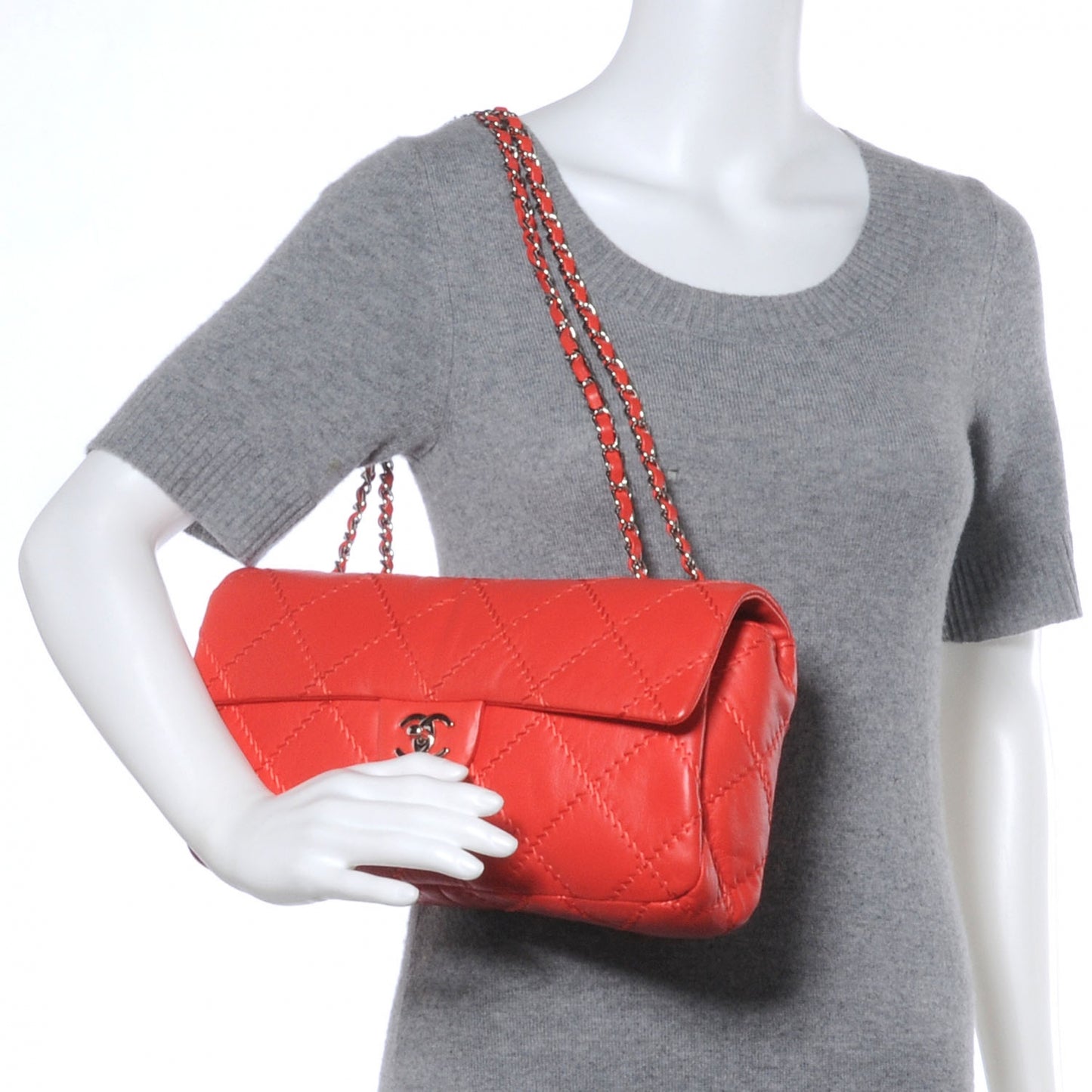 Calfskin Ultimate Stitch Flap Red