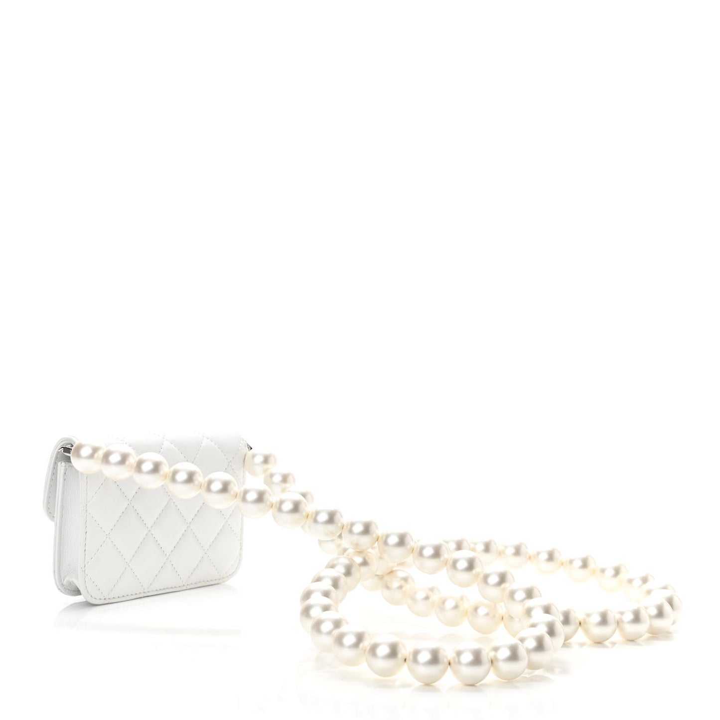 Calfskin Quilted Maxi Pearls Card Holder Flap With Chain White