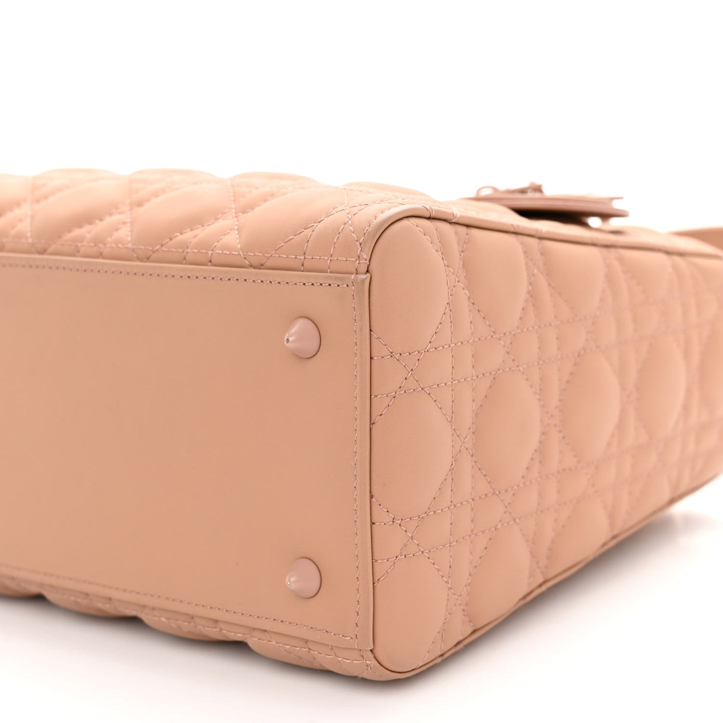 Ultra Matte Calfskin Cannage Medium Lady Dior Beige