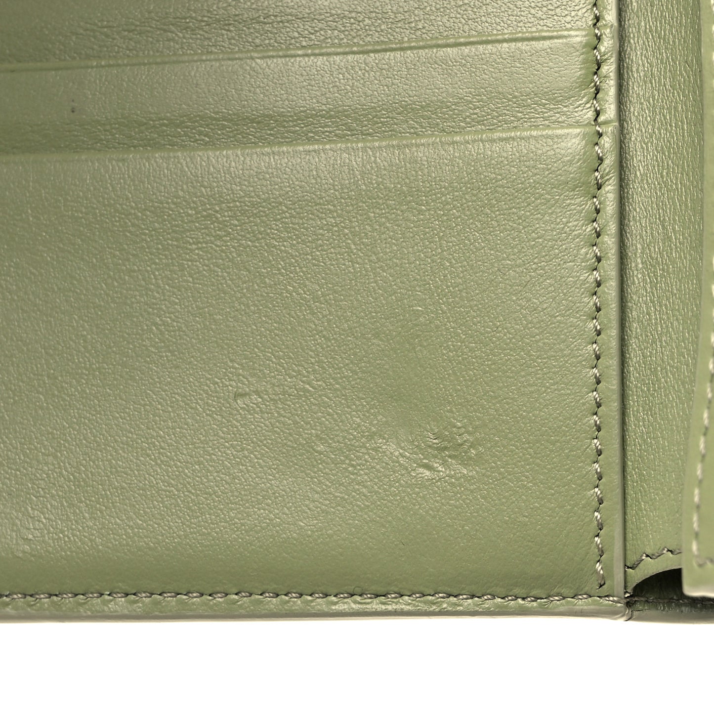 Grained Calfskin Medium Multifunction Strap Wallet Sage Lilas