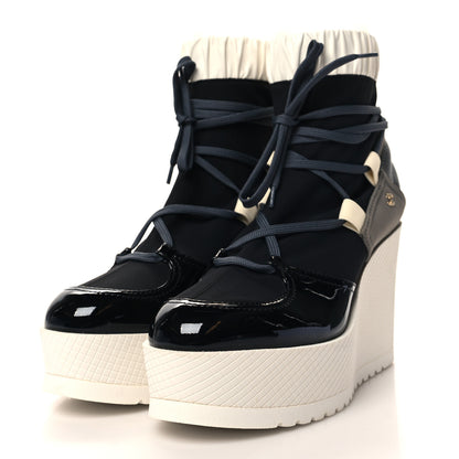 Chanel Patent Calfskin Runway Wedge Short Platform Boots 39 Grey White 3 of 7