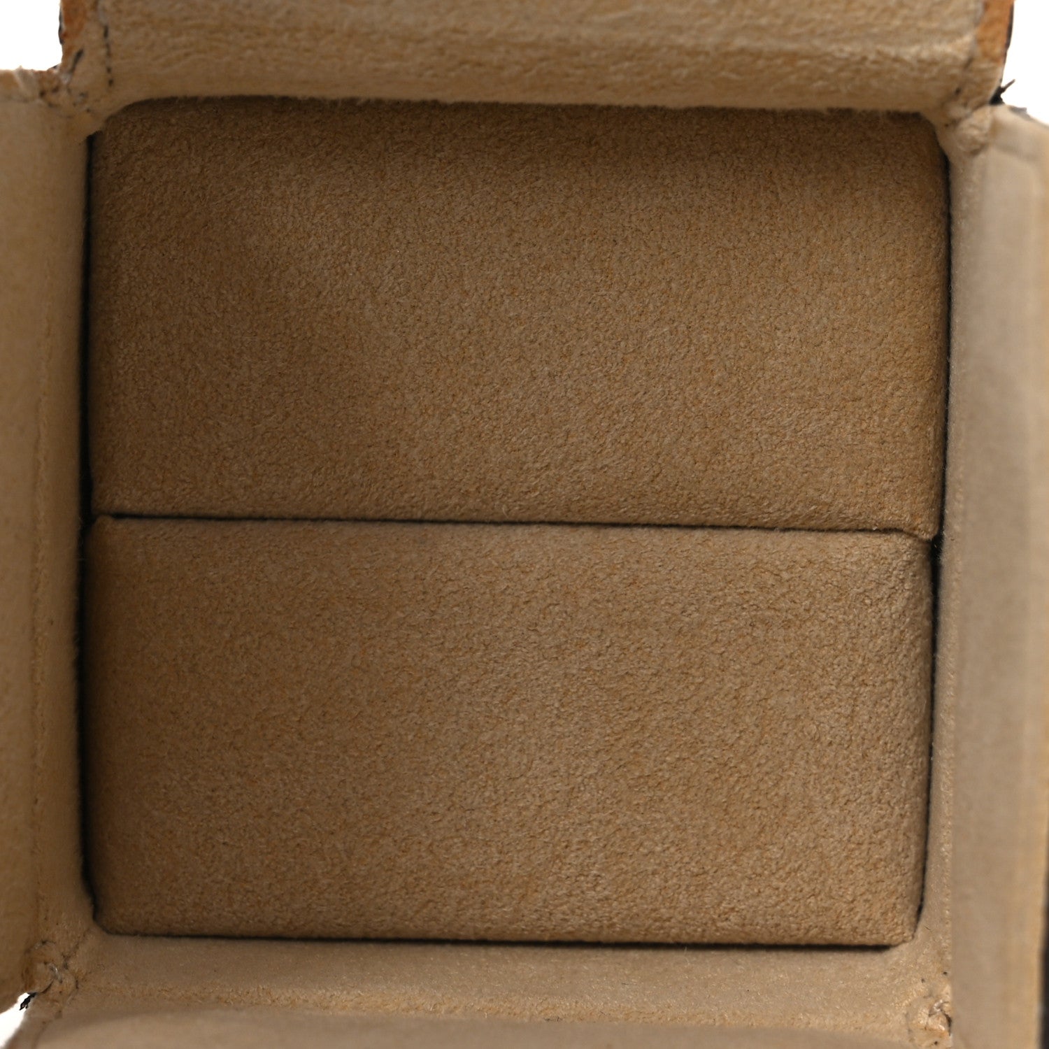 Louis Vuitton Monogram Ring Jewelry Box 6 of 10