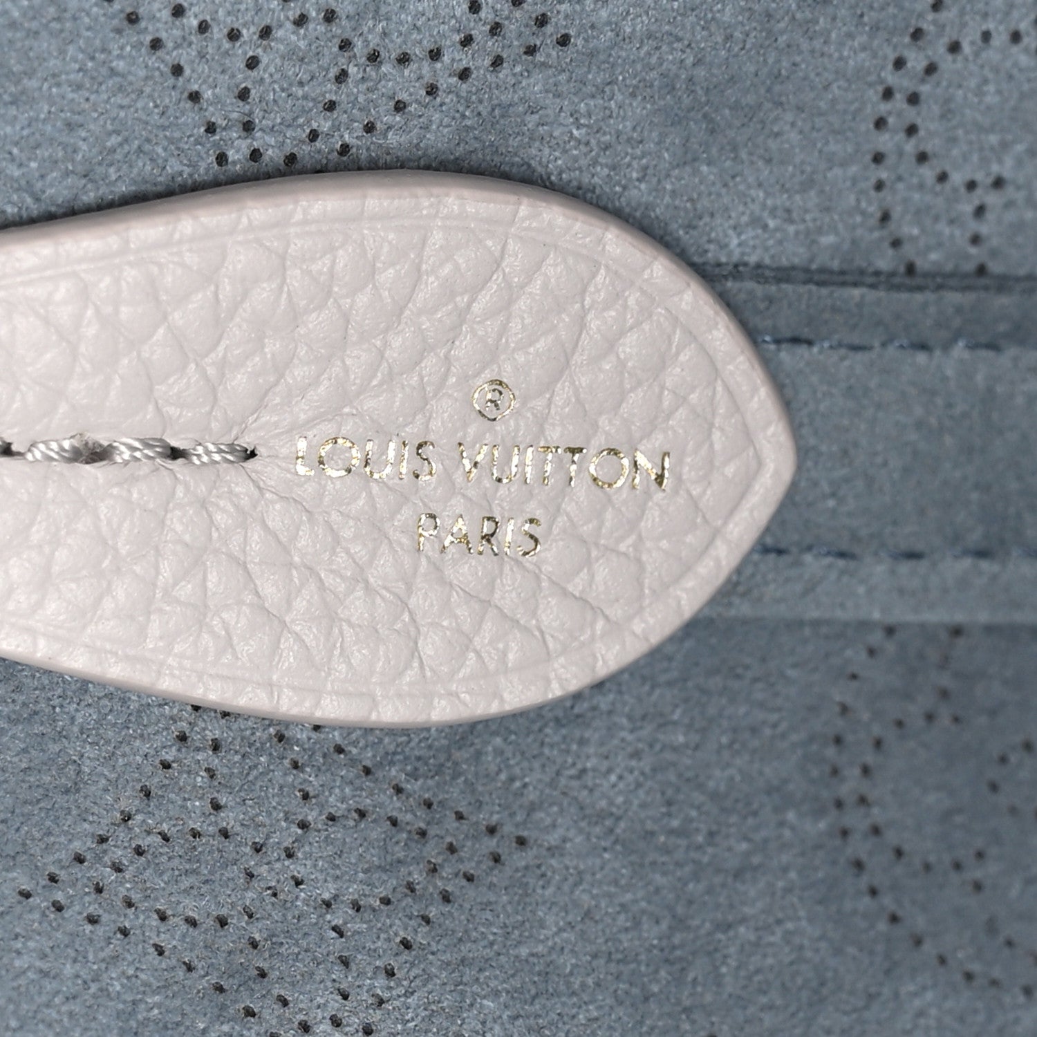 Louis Vuitton Mahina Blossom PM Brume Gray 7 of 11