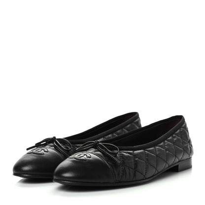 Chanel Aged Calfskin Quilted CC Cap Toe Ballerina Flats 40.5 Black 3 of 8