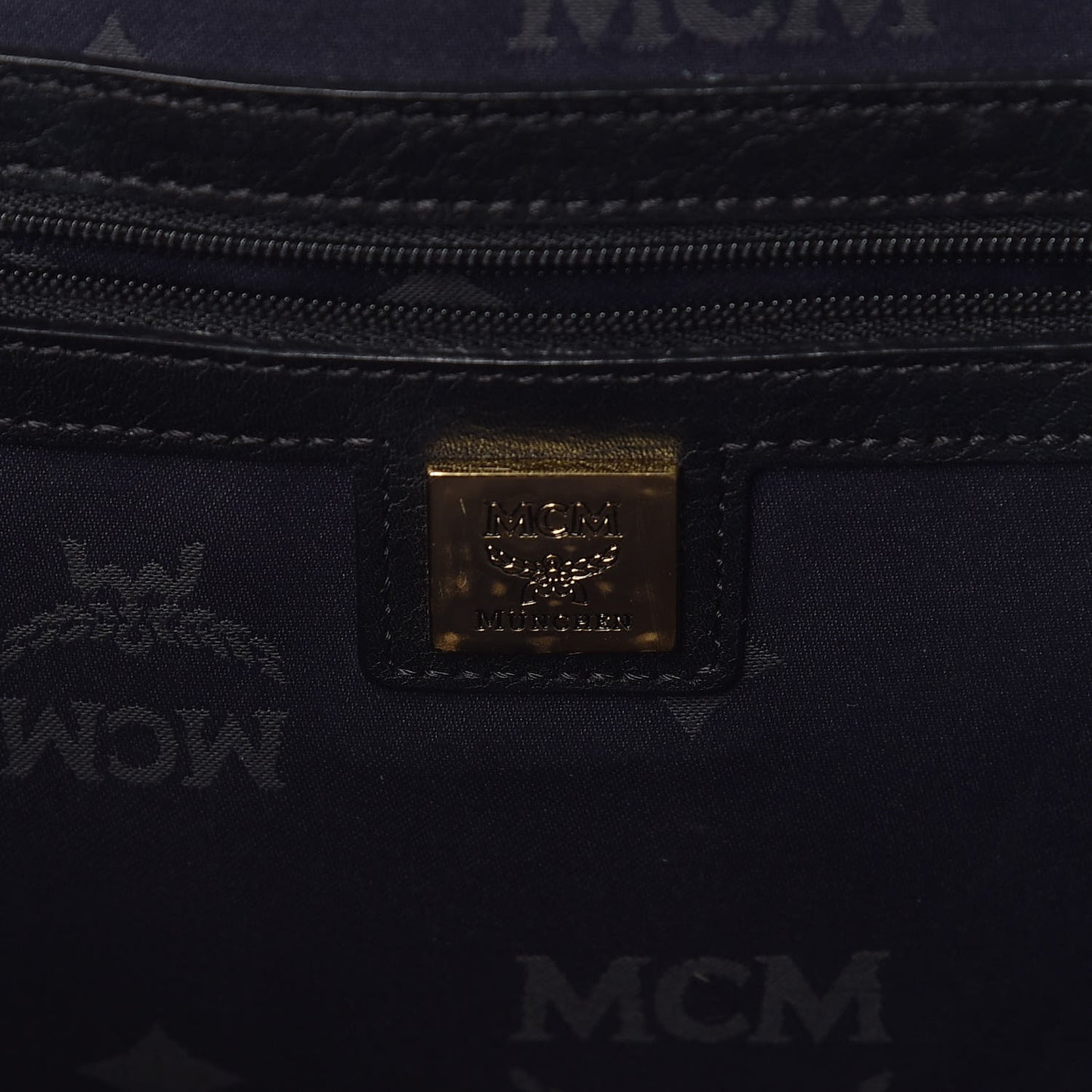Visetos Studded Medium Stark M Backpack Black
