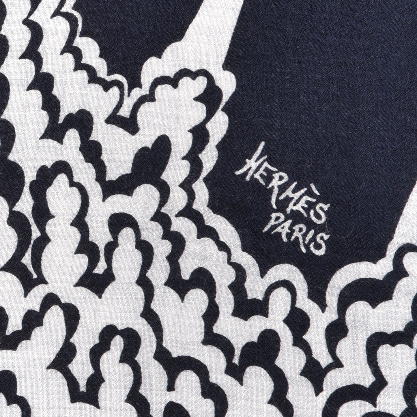 Cashmere Silk The Three Graces Shawl 140 Gris Chine Caban
