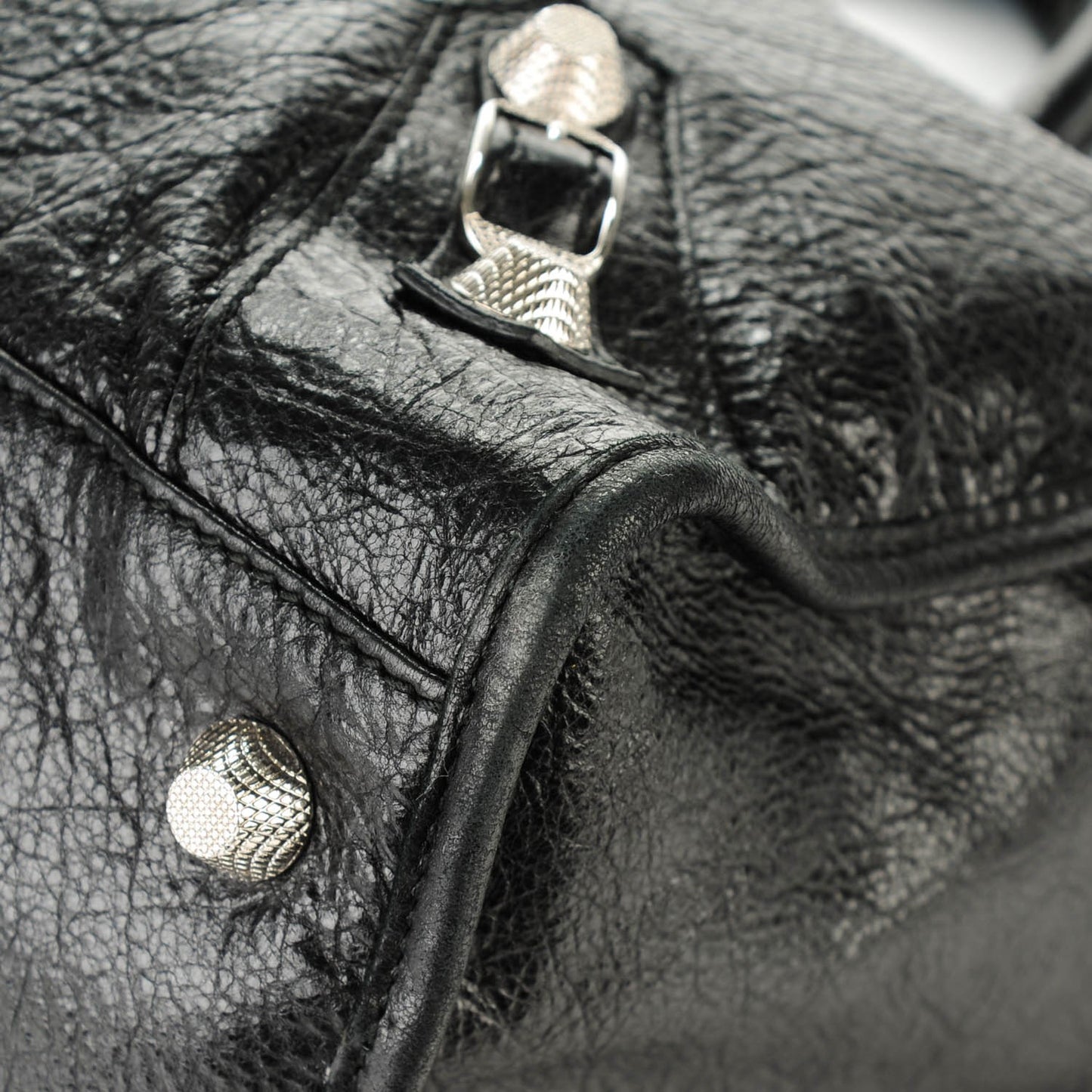 Agneau Giant 12 Silver Hardware Work Black