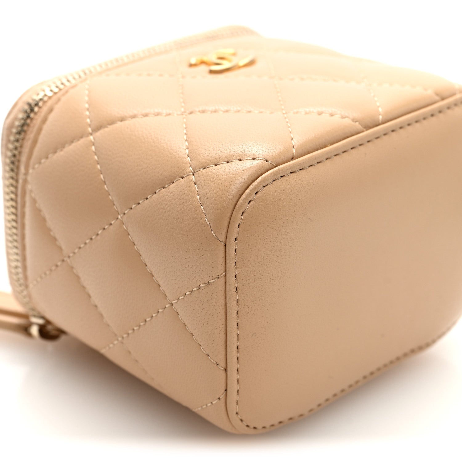 Chanel Lambskin Quilted Pearl Crush Mini Vanity Case With Chain