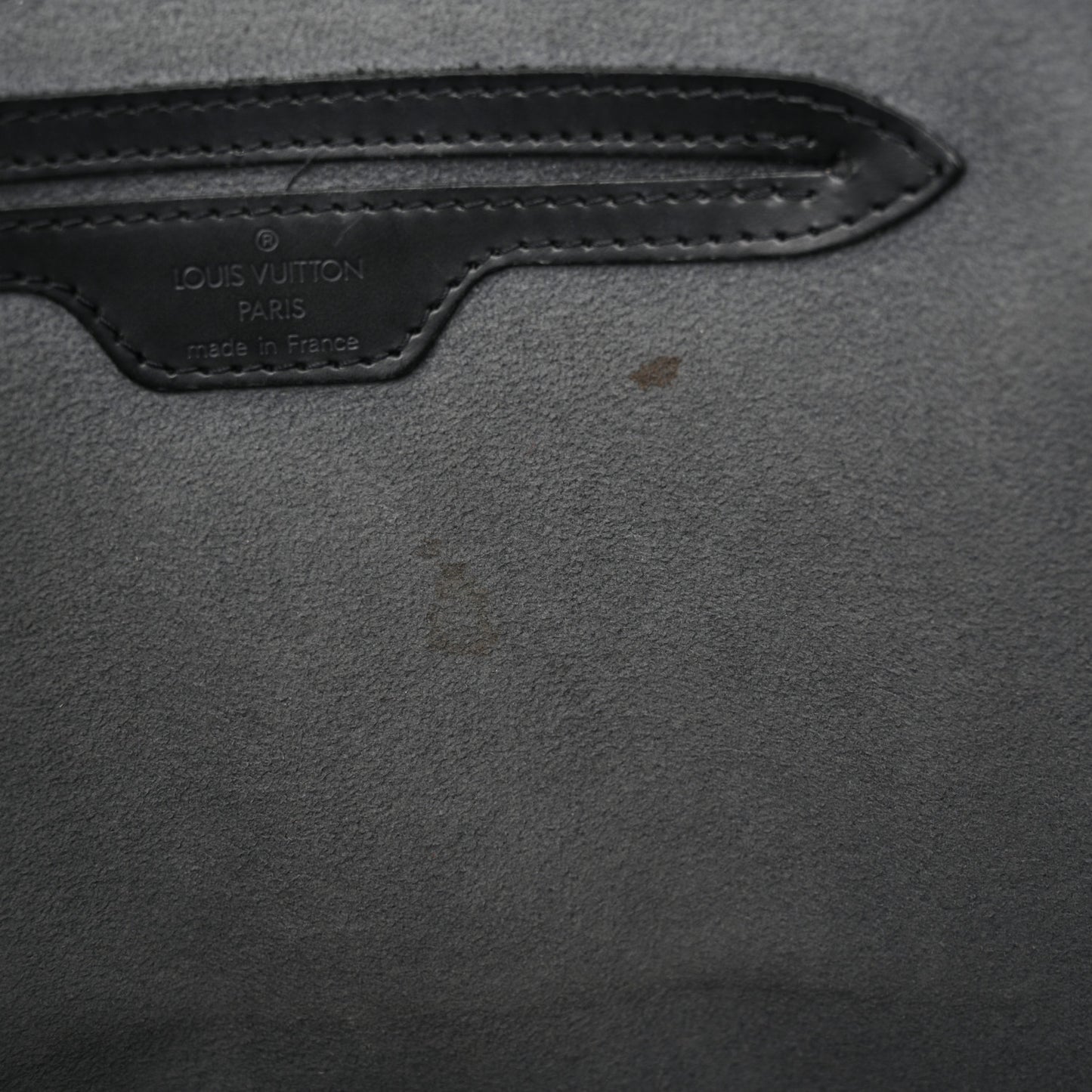 Epi Saint Jacques PM Long Straps Black