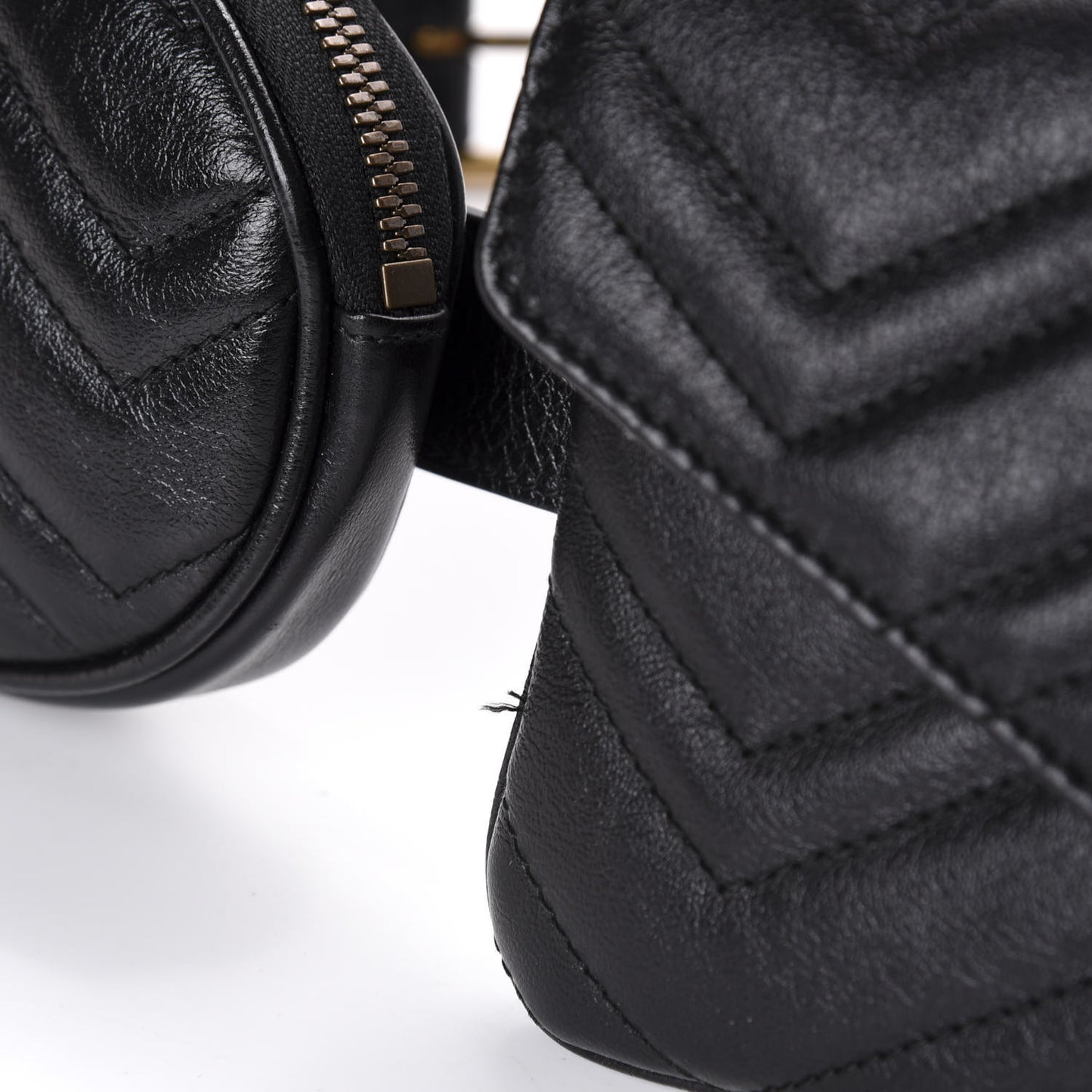 Calfskin Matelasse GG Marmont 2.0 Multi Belt Bag 85 34 Black