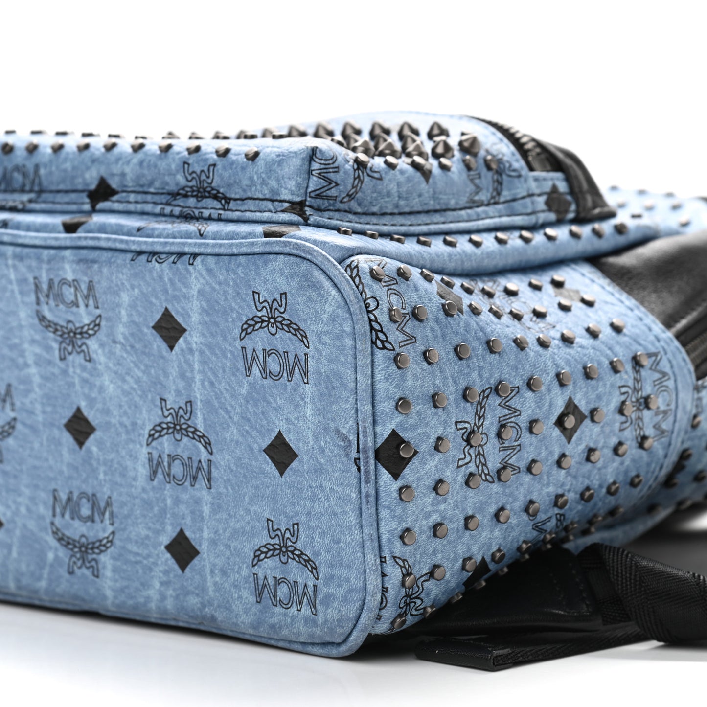 Visetos Studded Medium Stark Backpack Blue